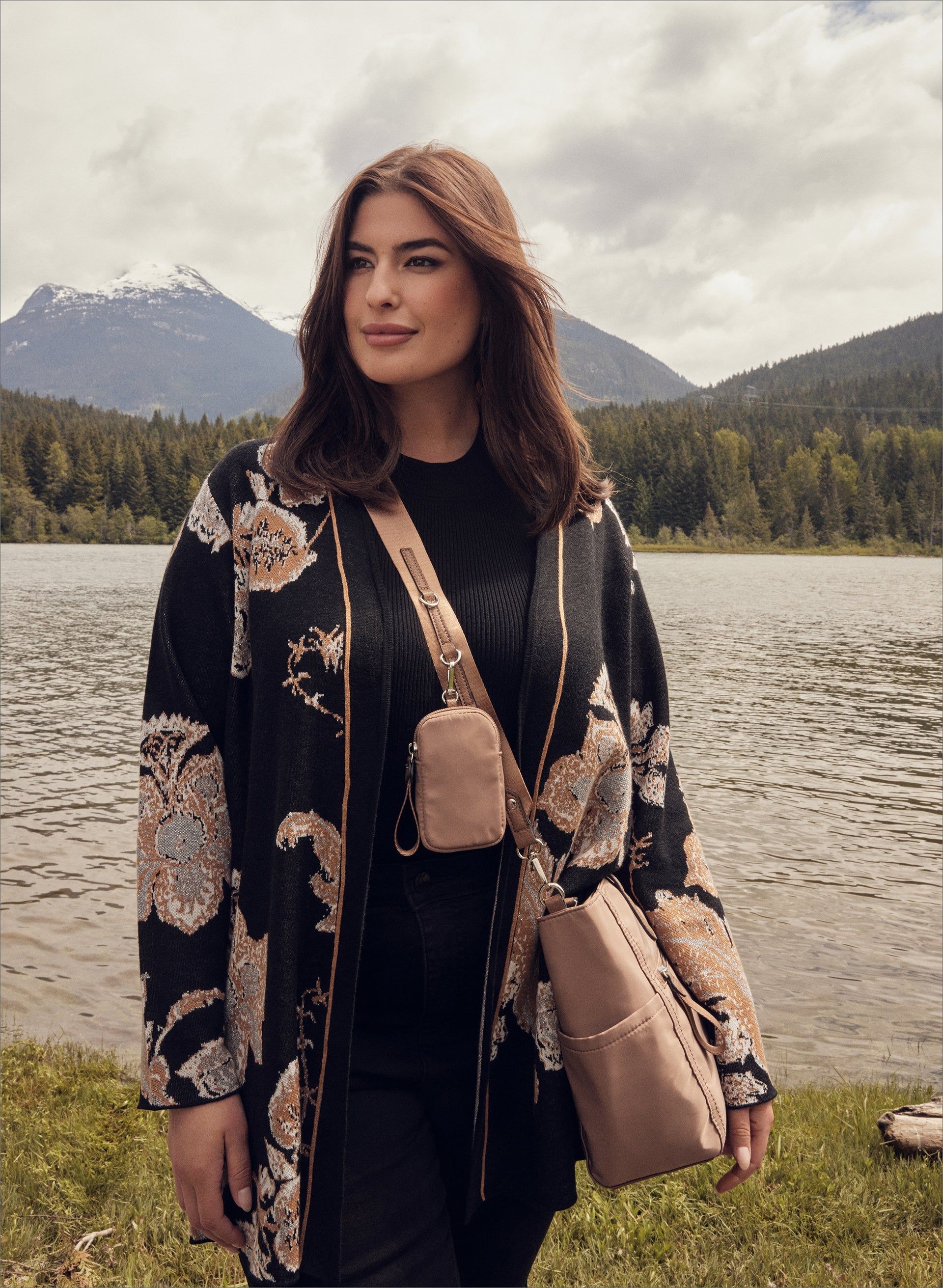 Floral Motif Jacquard Cardigan sold by Laura product image thumbnail 4