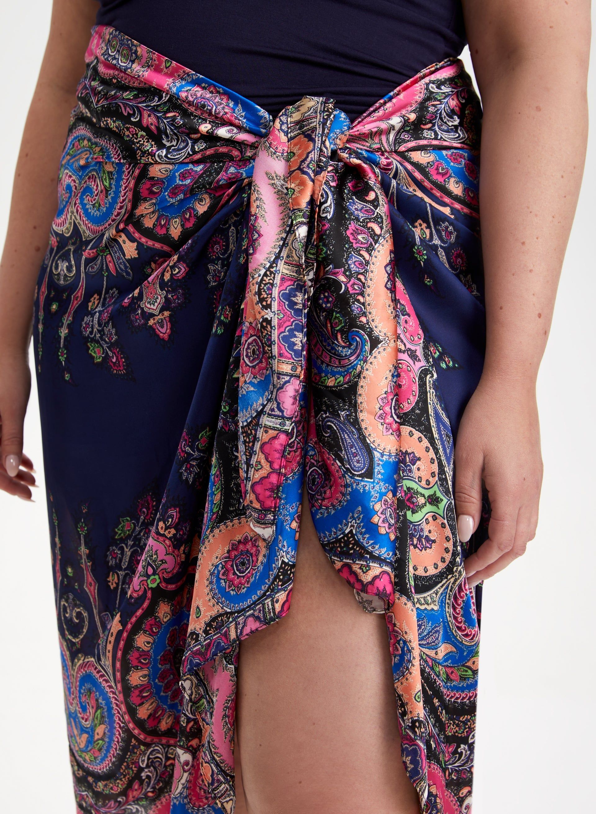 Paisley Print Scarf sold by Laura product image thumbnail 3