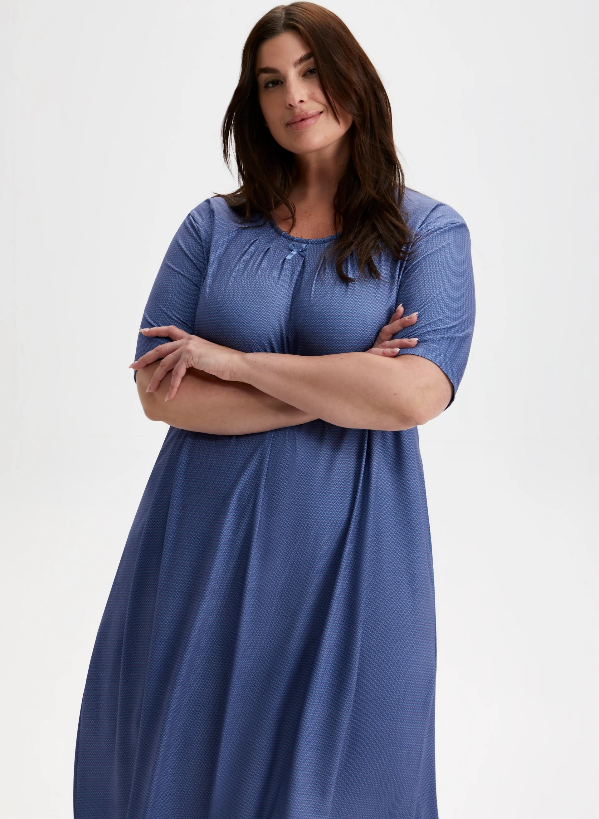 Zigzag Print Nightgown sold by Laura product image thumbnail 5