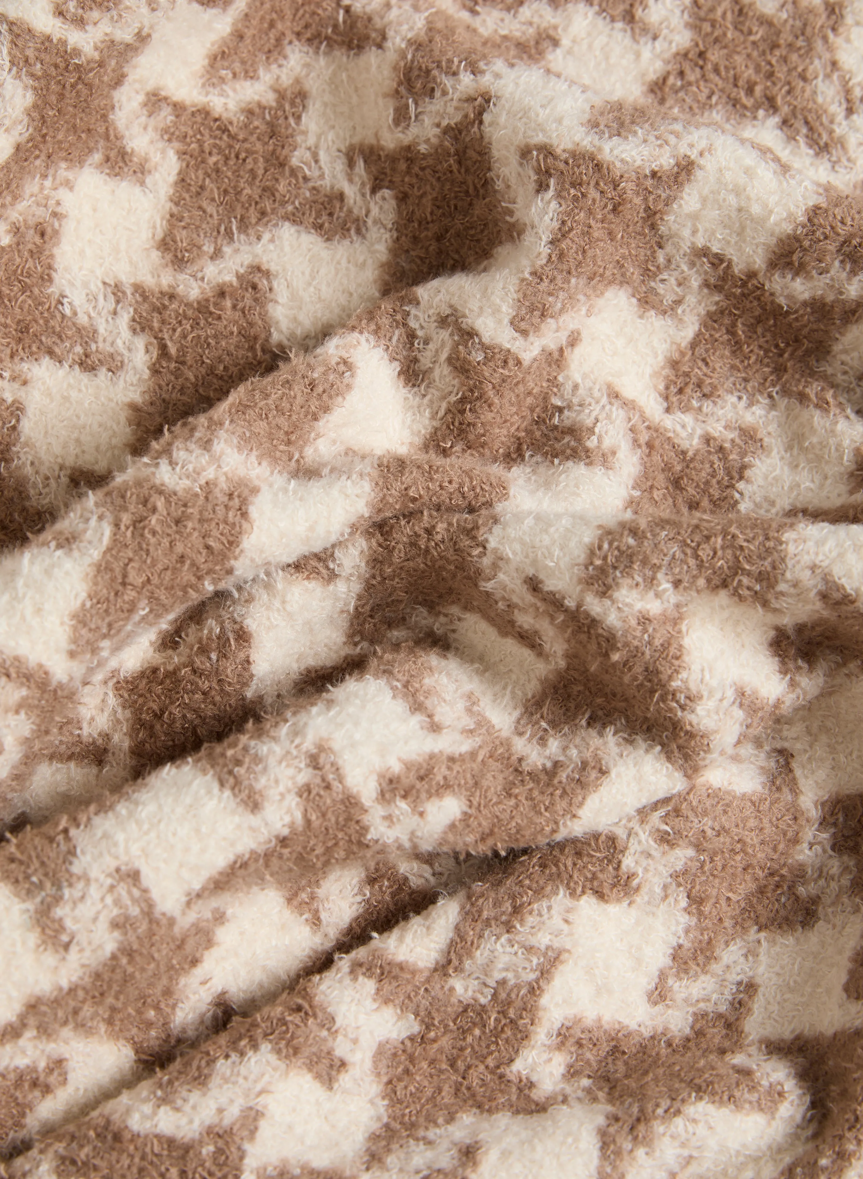 Houndstooth Print Fringe Detail Scarf sold by Laura product image thumbnail 2