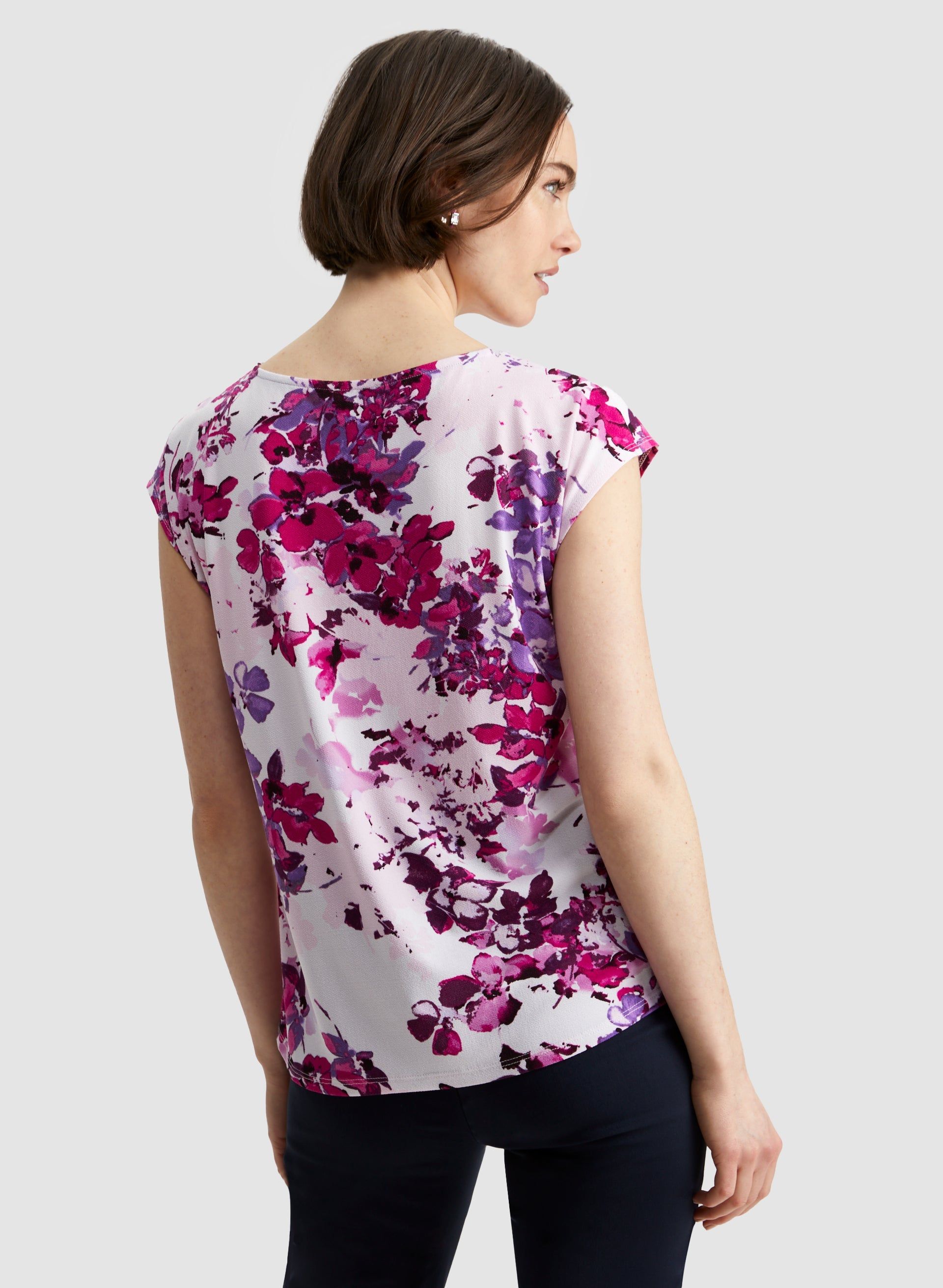 Floral Print Top sold by Laura product image thumbnail 2