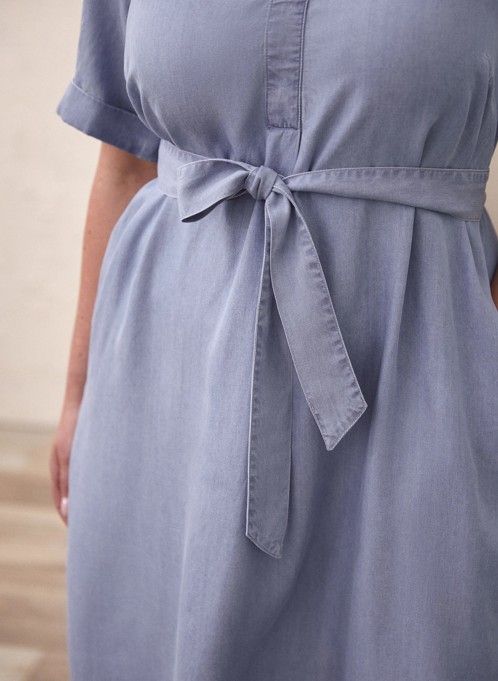 Short Sleeve Tencel Dress sold by Laura product image thumbnail 4