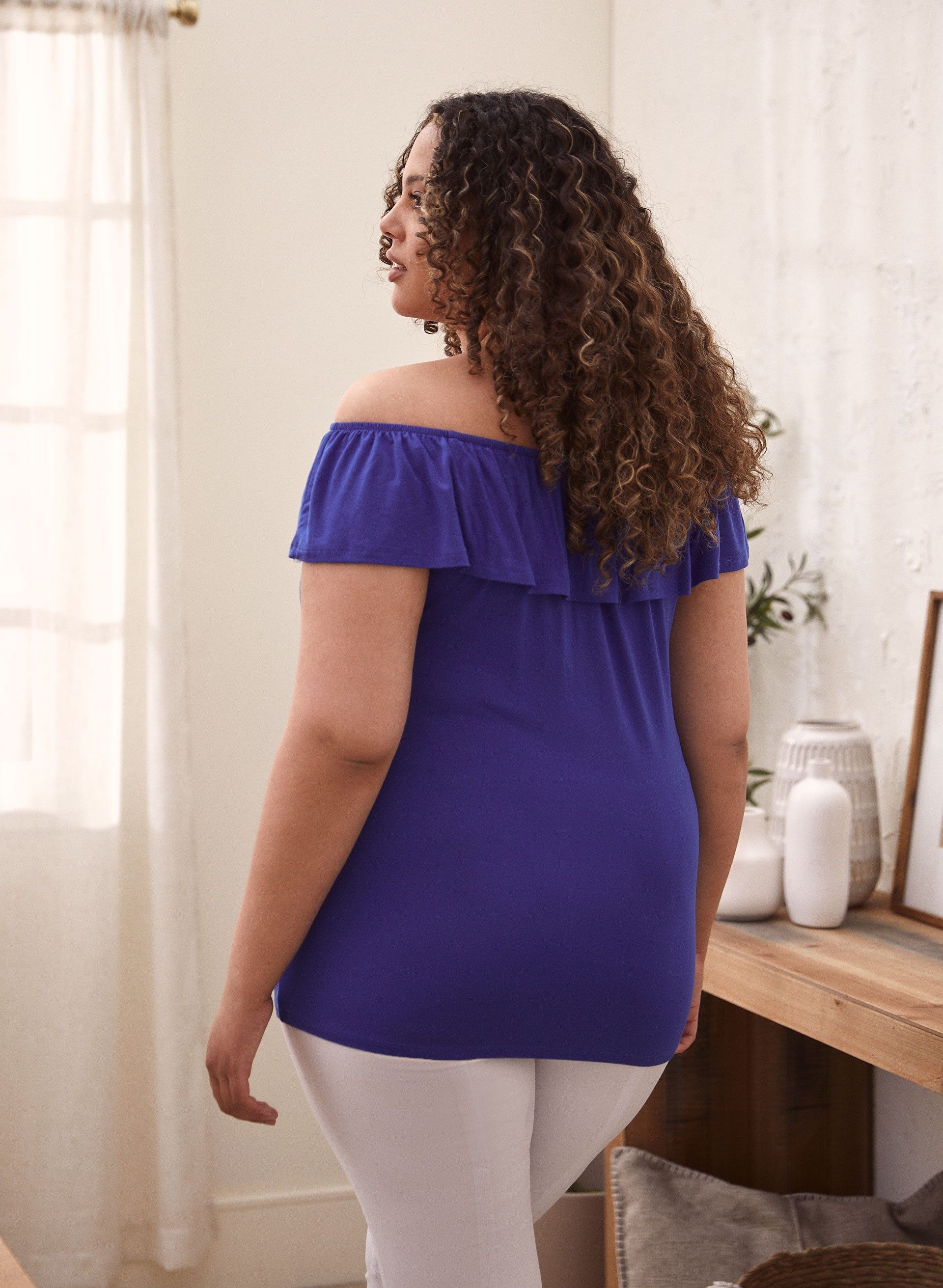 Off-the-Shoulder Tee sold by Laura product image thumbnail 4