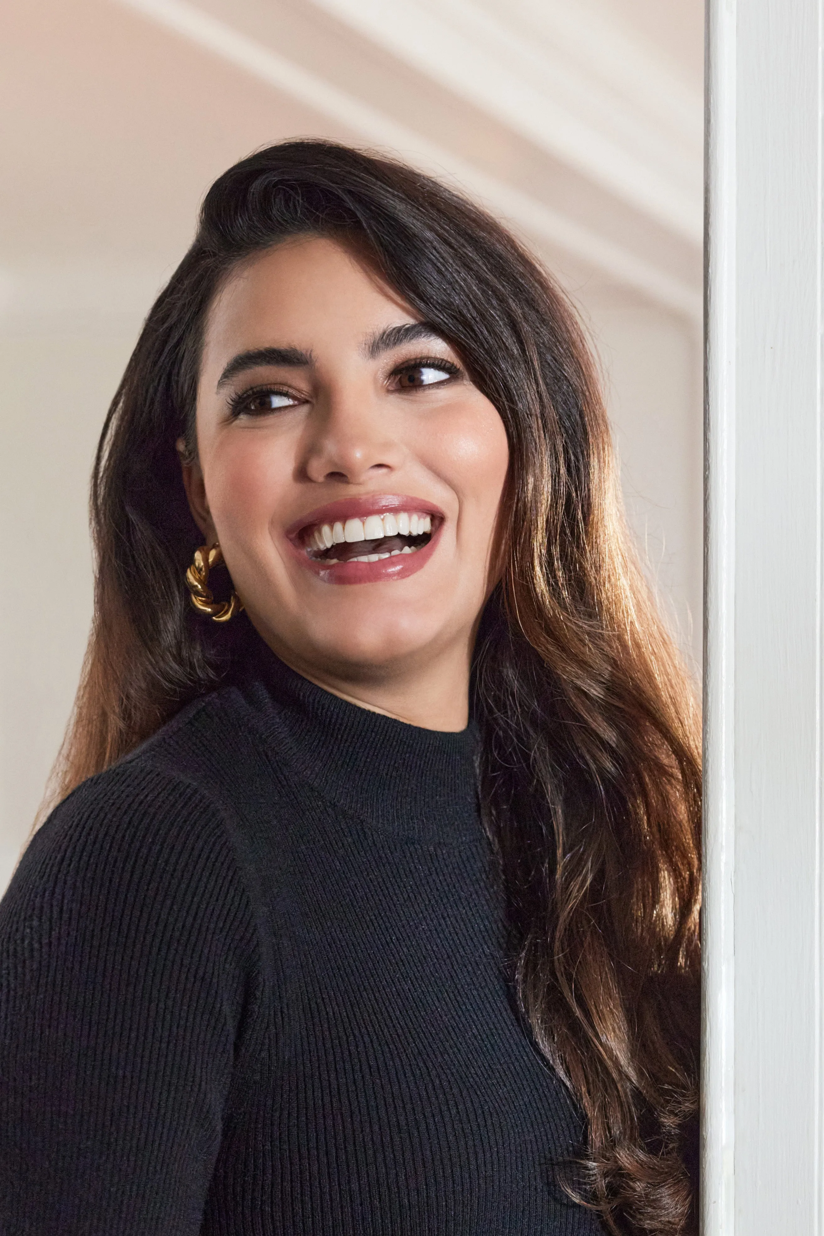 Twist Detail Open-Hoop Earrings sold by Laura product image thumbnail 2