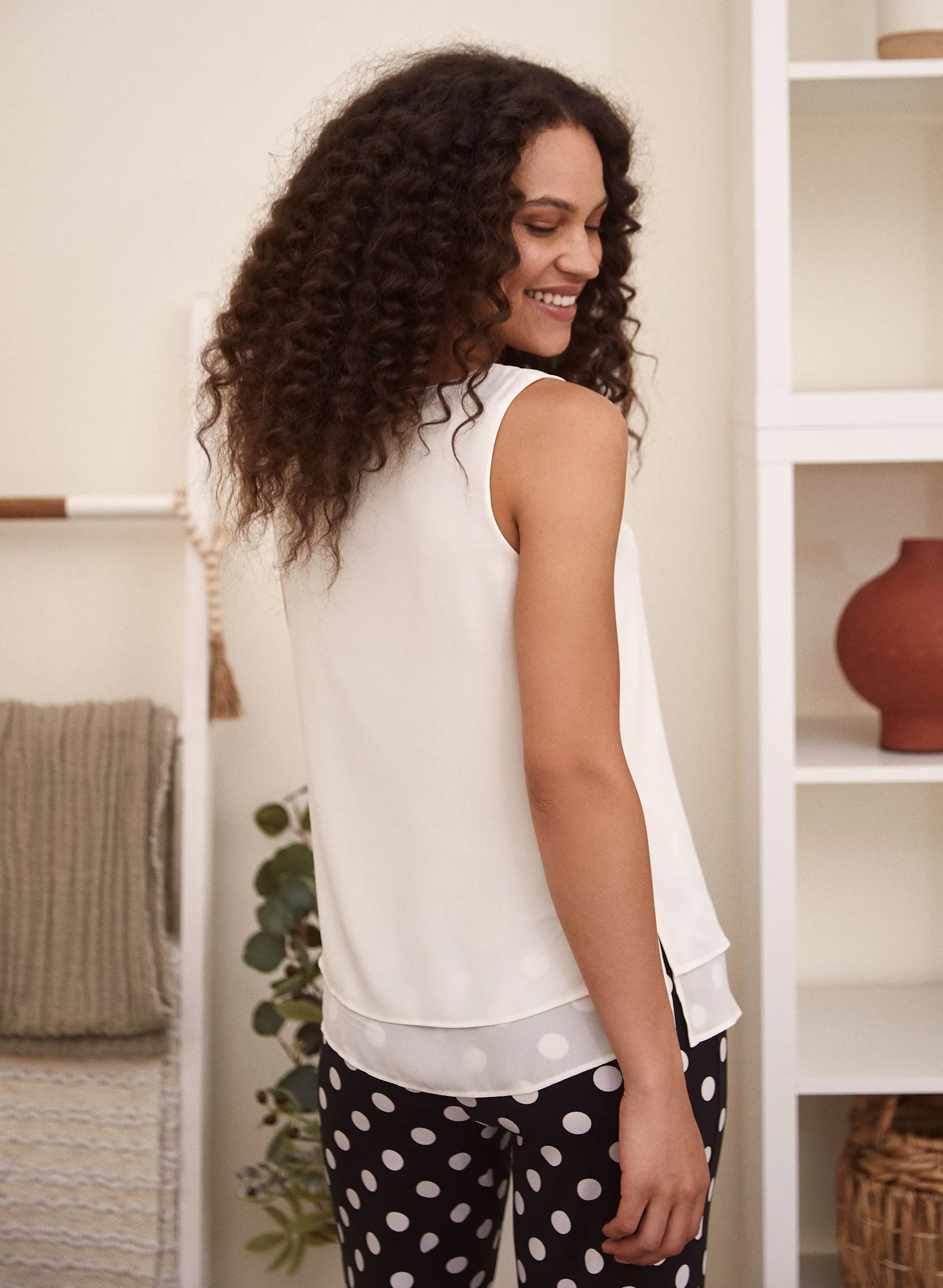 Sleeveless V-Neck Blouse sold by Laura product image thumbnail 4