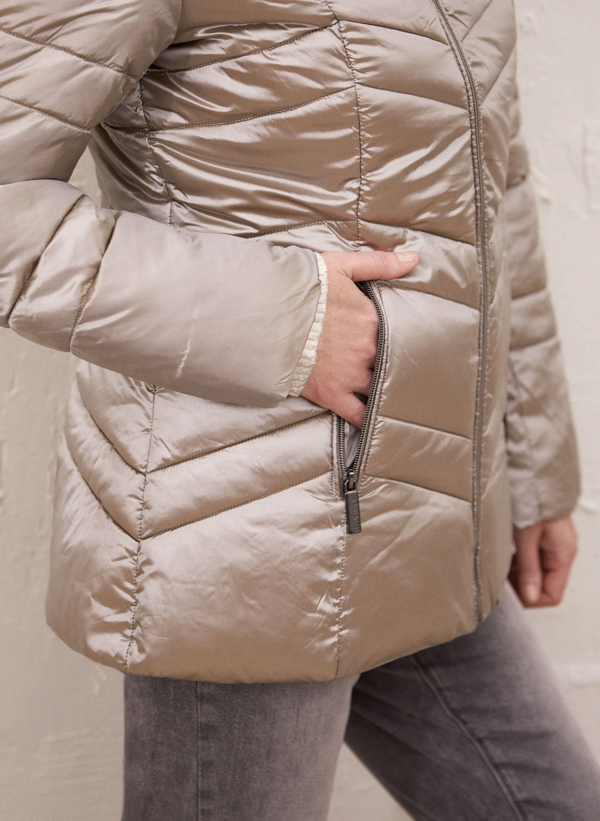 Chevron Quilted Coat sold by Laura product image thumbnail 4