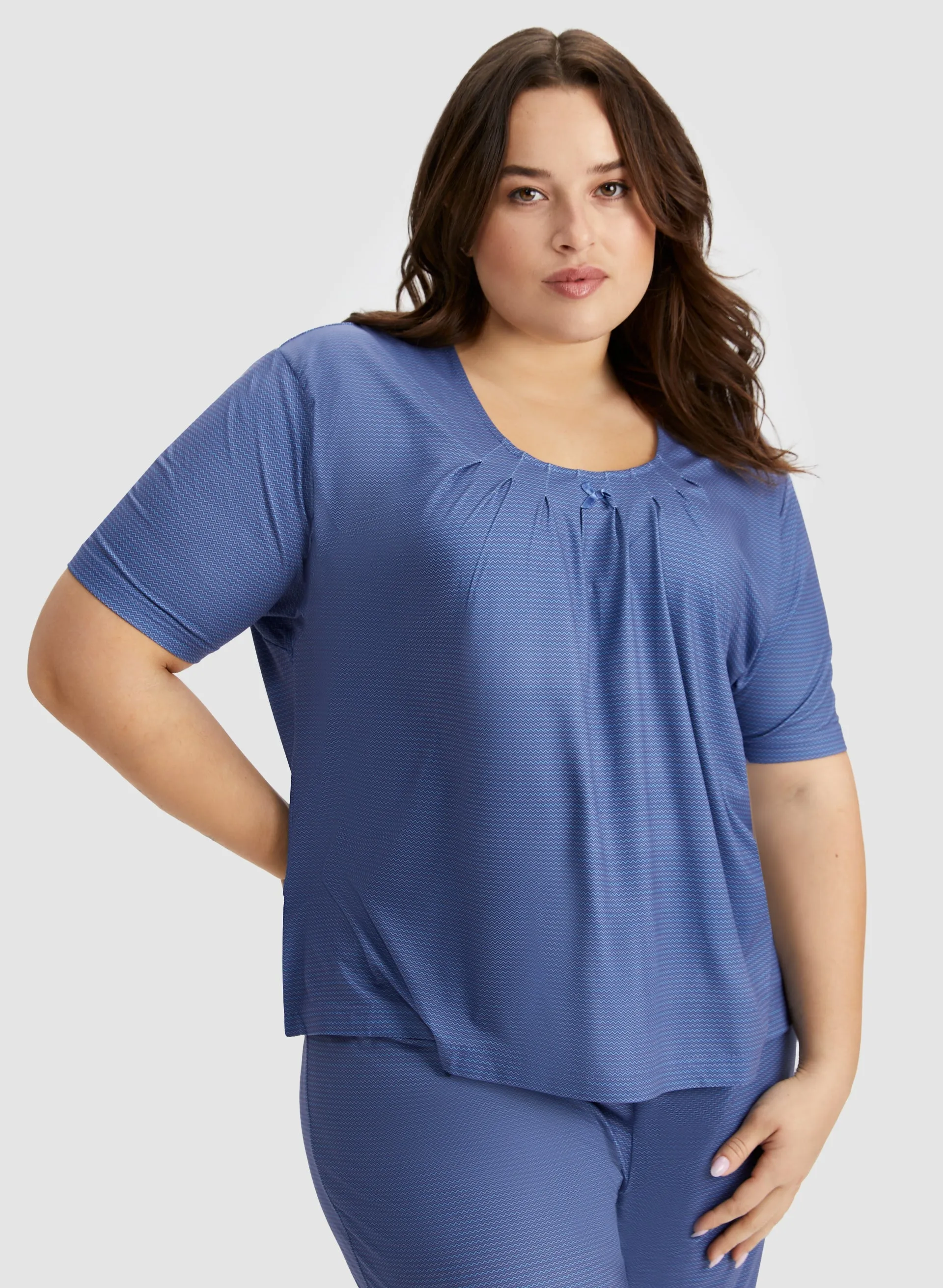 Zigzag Print Pyjama Set sold by Laura product image thumbnail 3