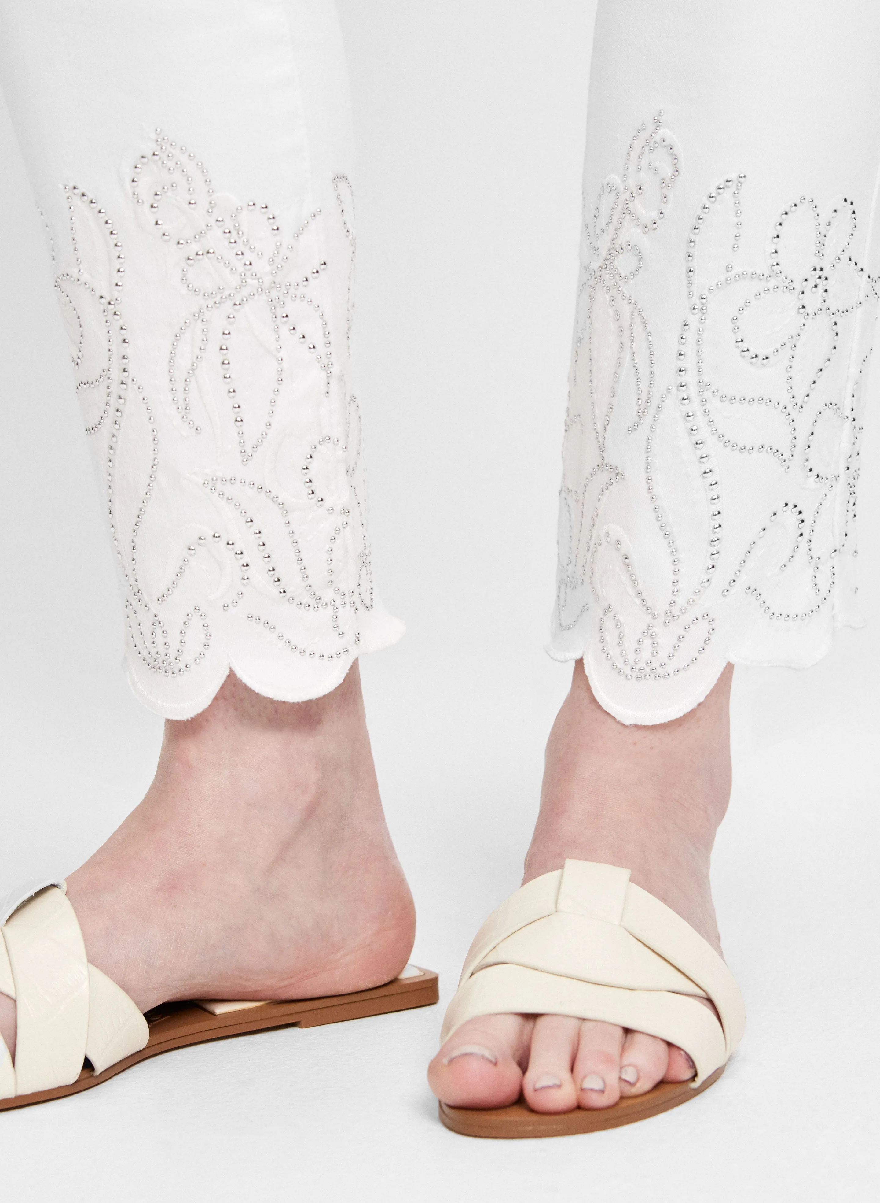 Embroidered Hem Pull-On Jeans sold by Laura product image thumbnail 5