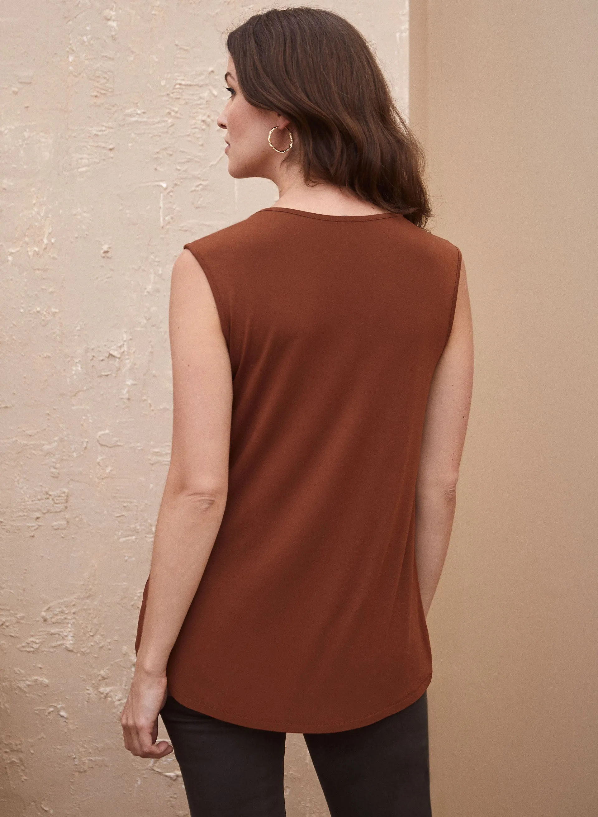 Sleeveless V-Neck Top sold by Laura product image thumbnail 4