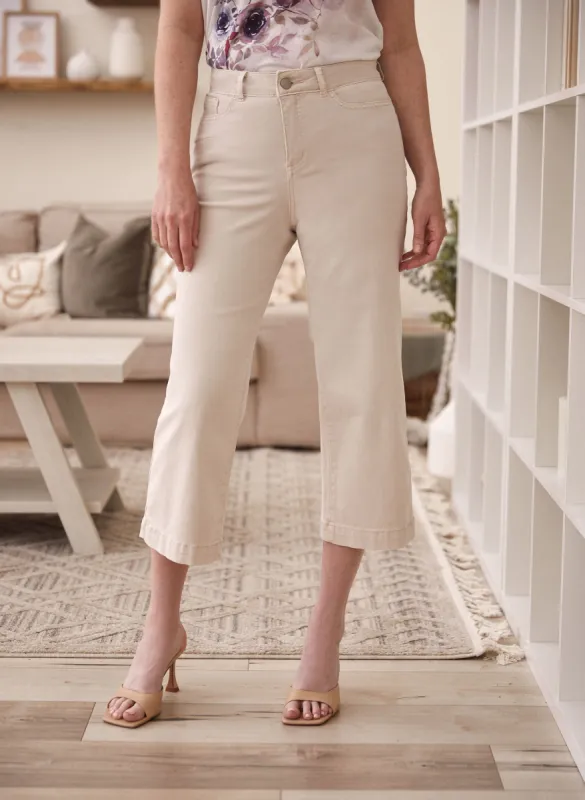 Signature Fit Wide Leg Capris sold by Laura