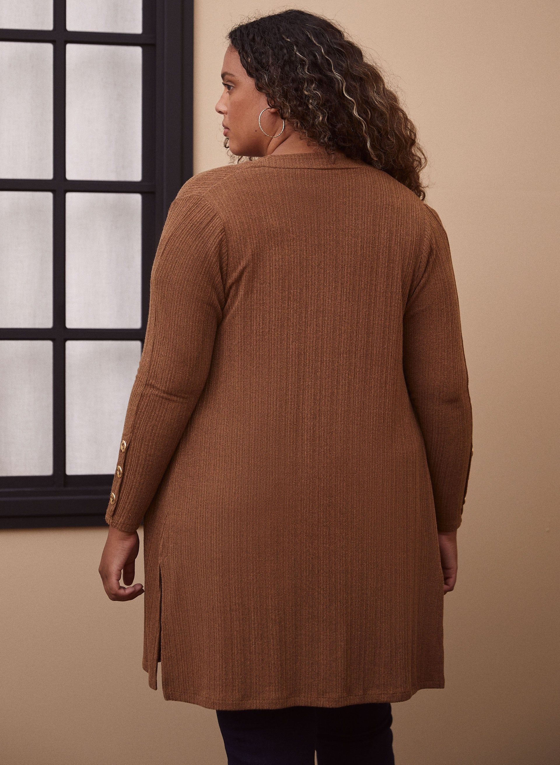 Louben - Modern Fit Straight Leg Pants sold by Laura