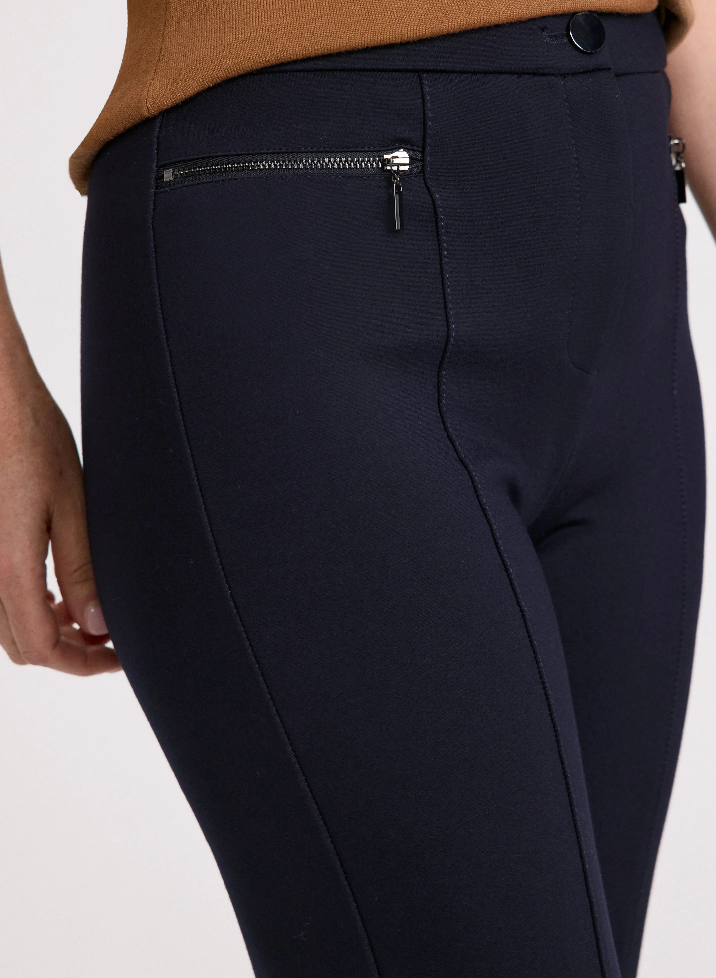 Mia Straight-Leg Pants - Short sold by Laura product image thumbnail 5