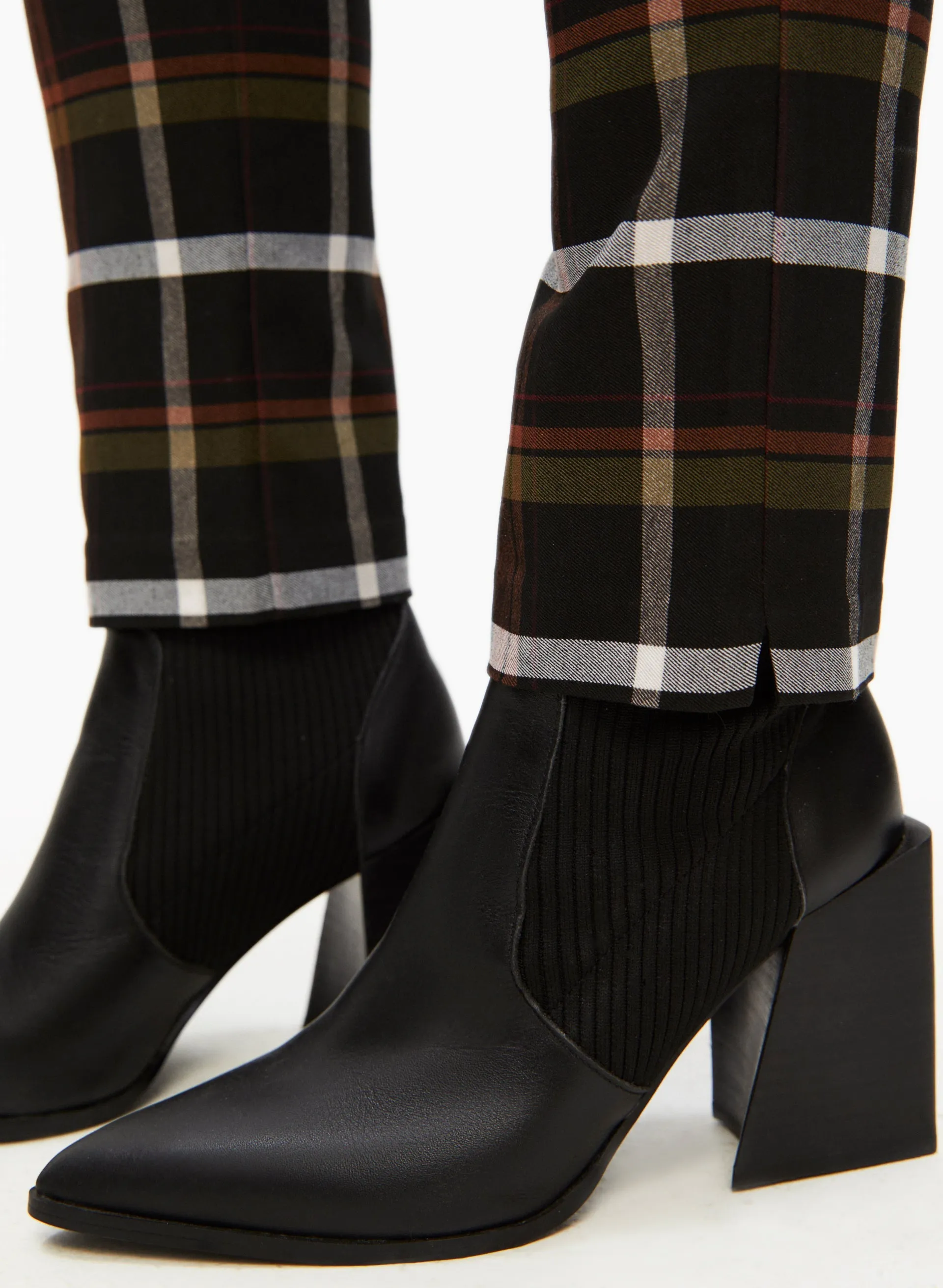 Charlie B - Plaid Print Pull-On Pants sold by Laura product image thumbnail 3