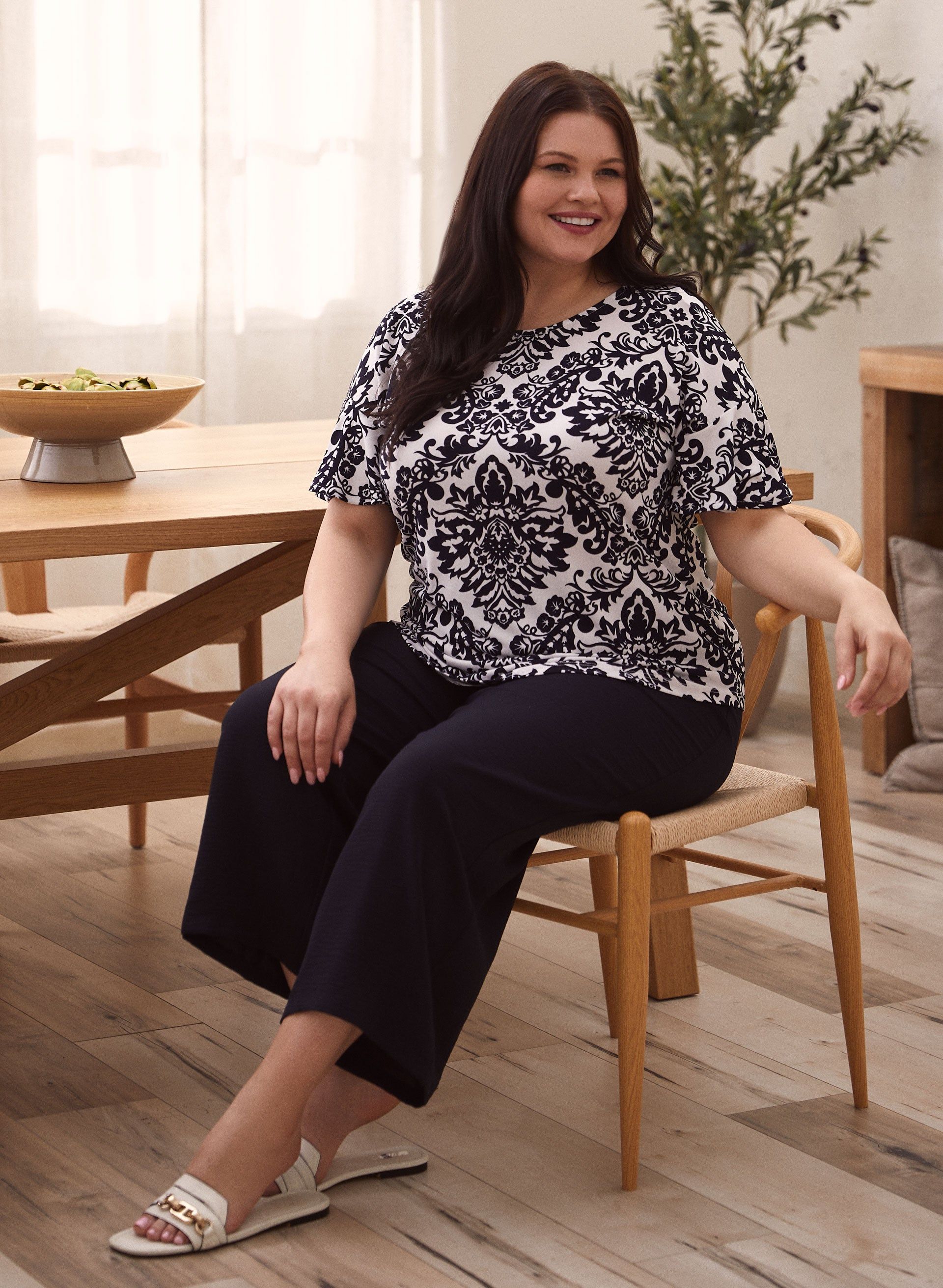 Damask Print Ruffle Sleeve Top sold by Laura product image thumbnail 3