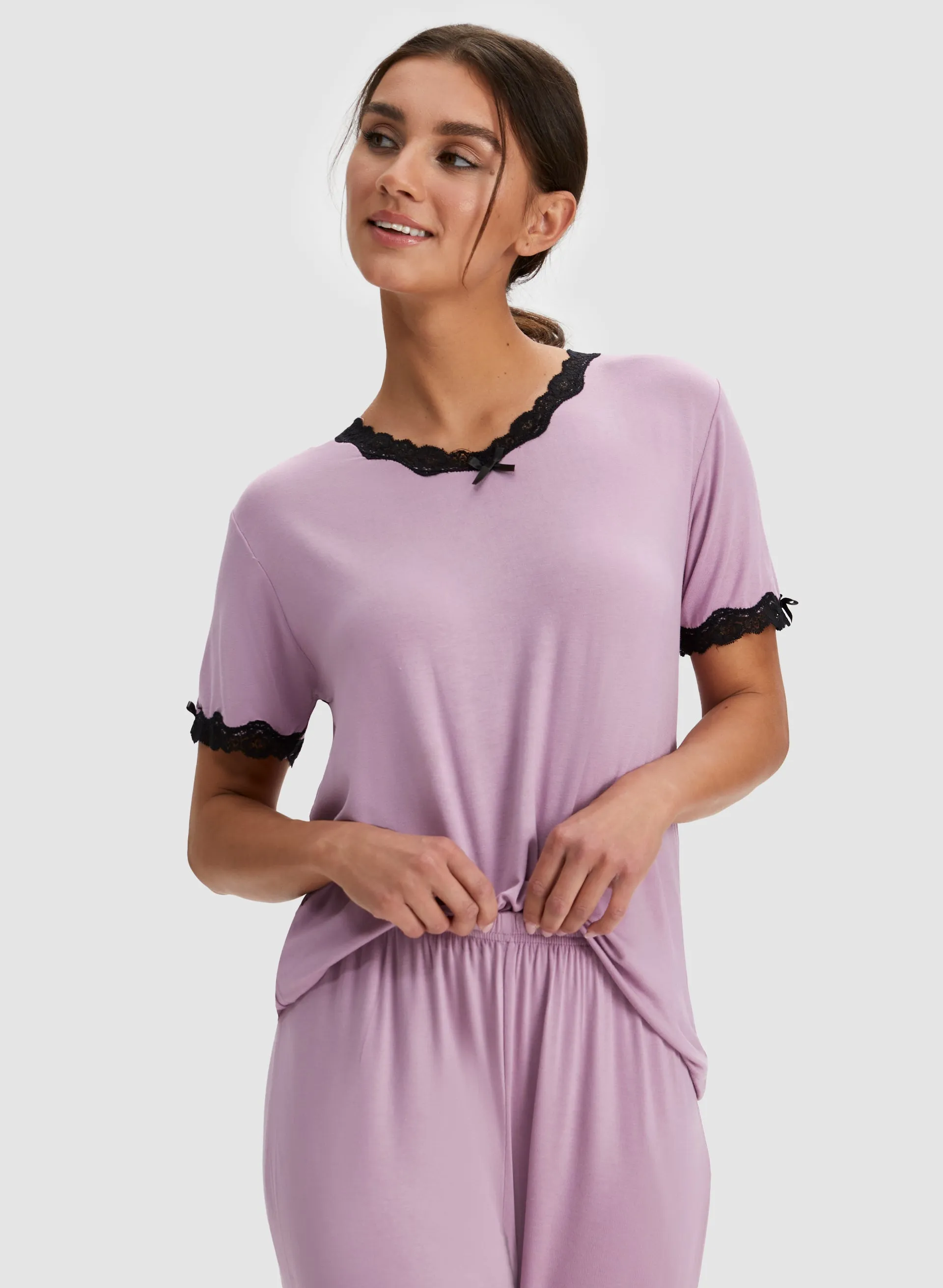 Lace Trim Pyjama Set sold by Laura product image thumbnail 4