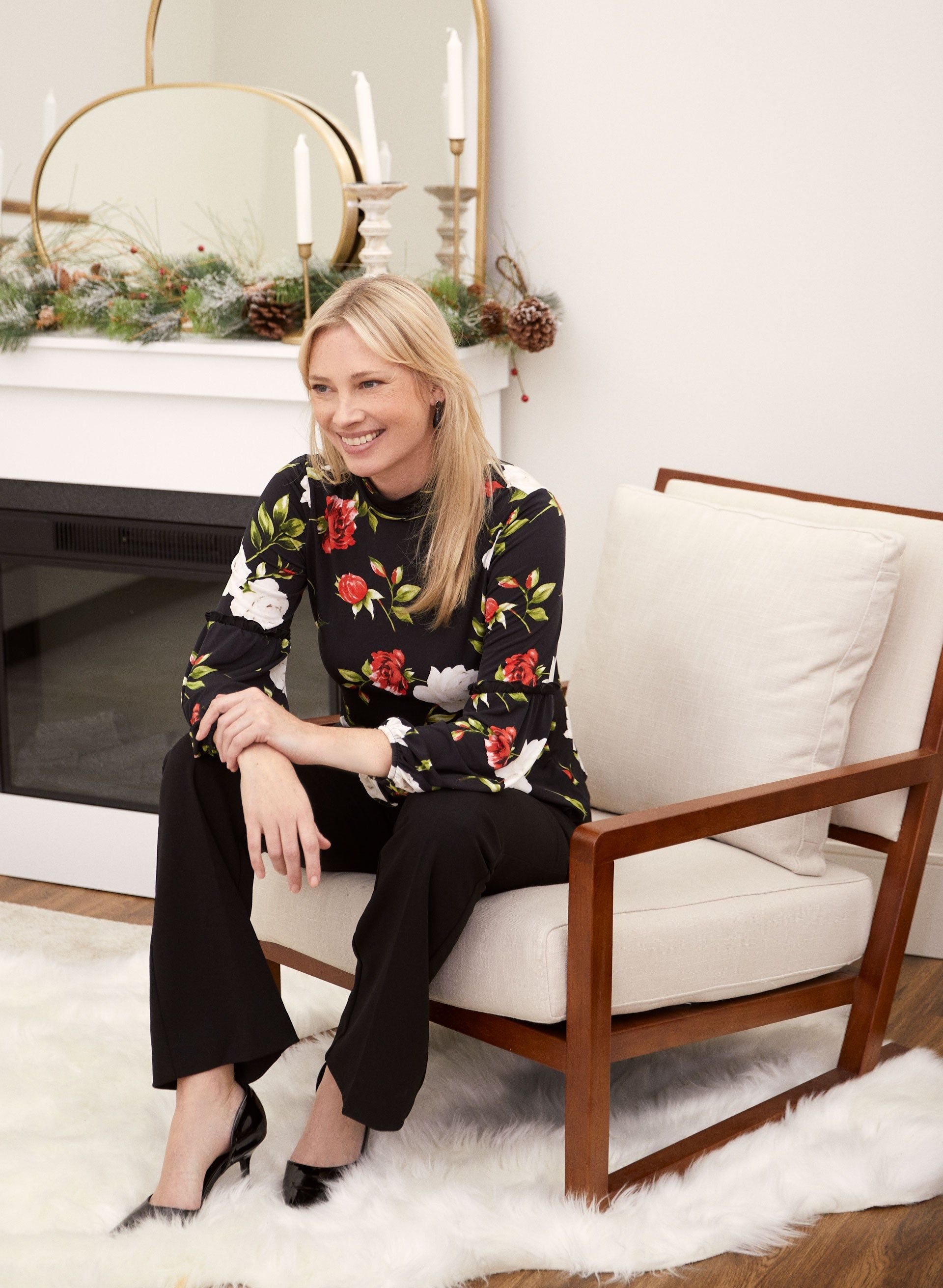 Mock Neck Rose Print Top sold by Laura product image thumbnail 4