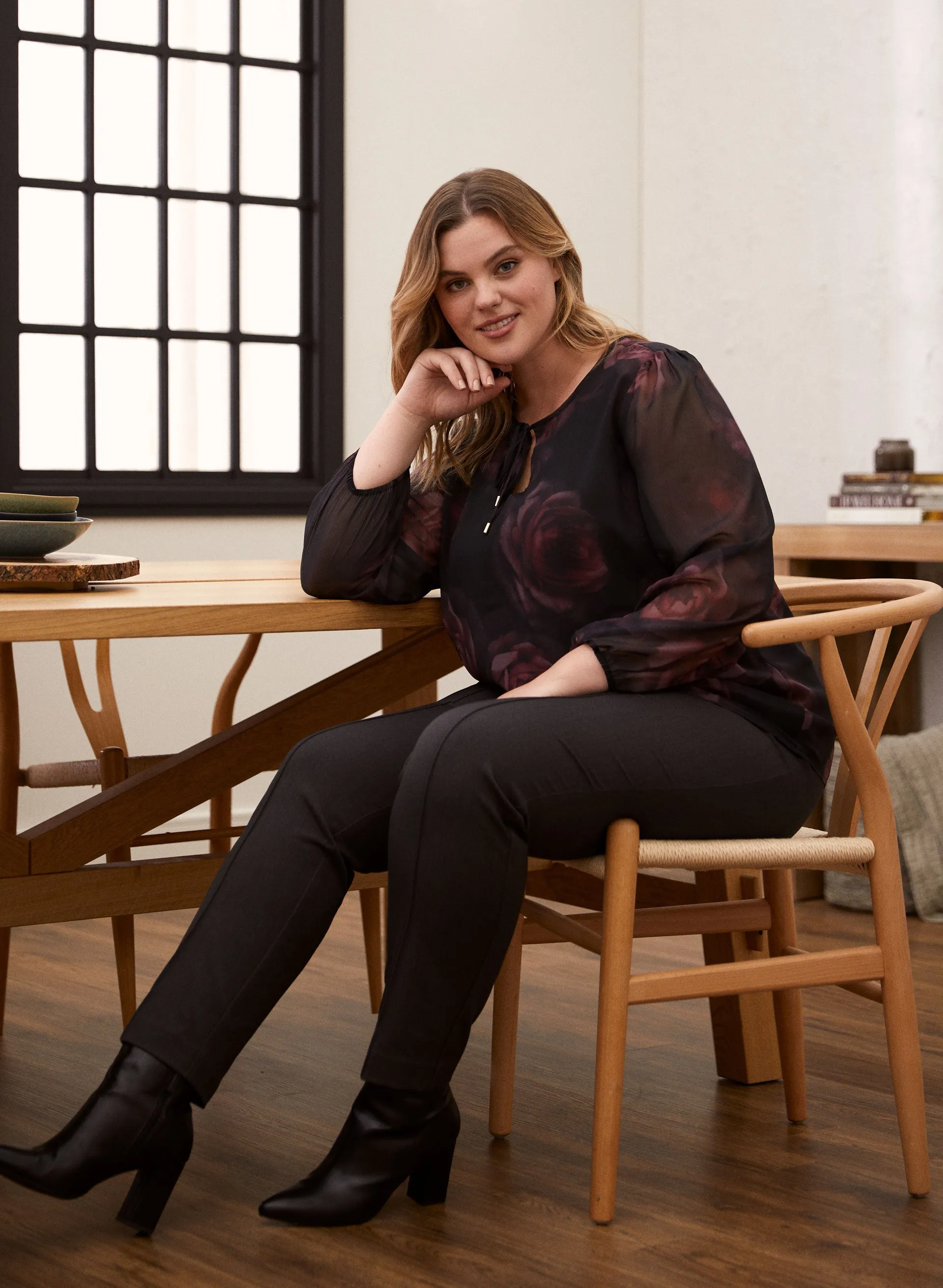 Tie Detail Floral Print Blouse sold by Laura product image thumbnail 4