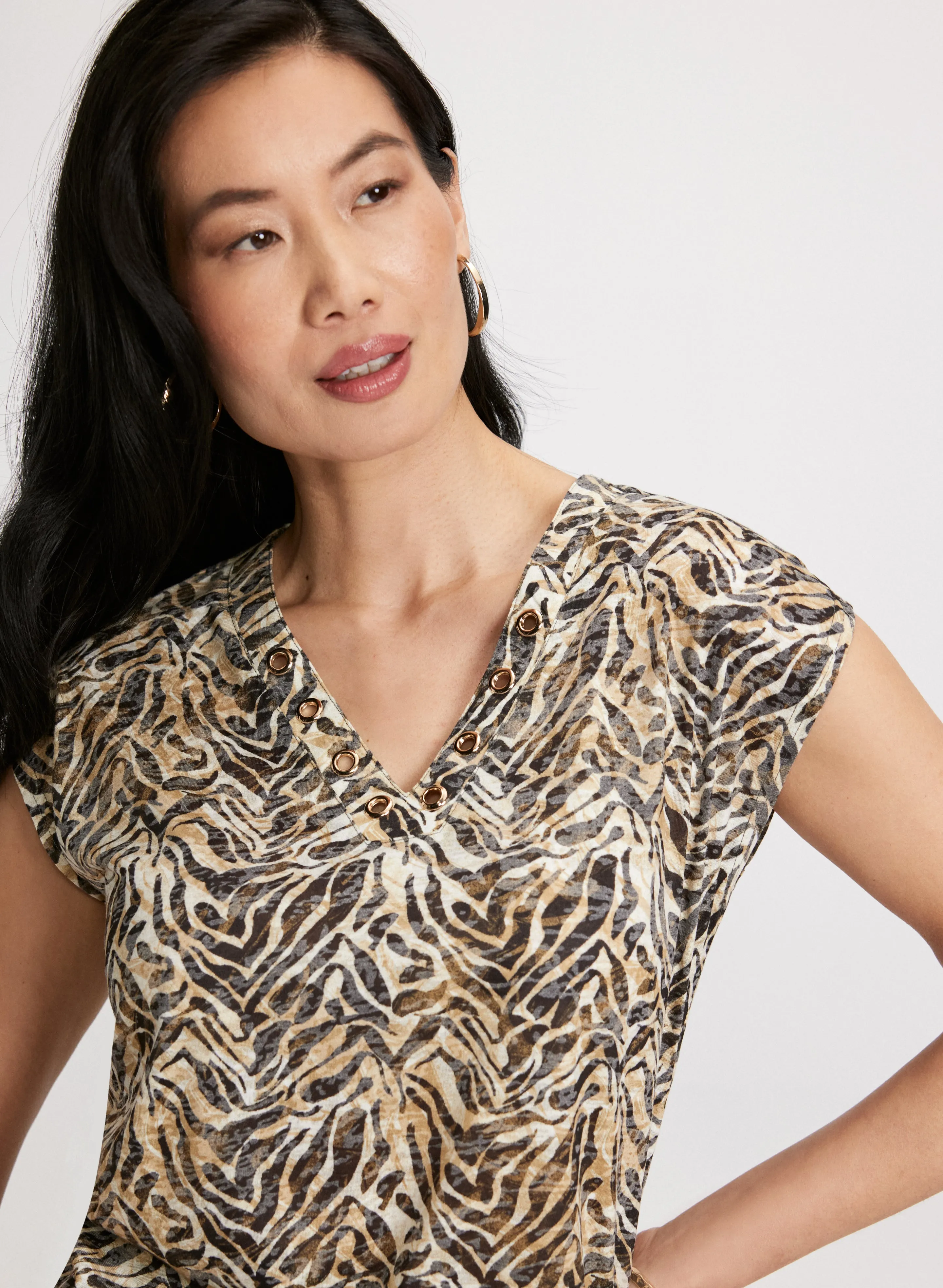 Animal Print Eyelet Tee sold by Laura product image thumbnail 2