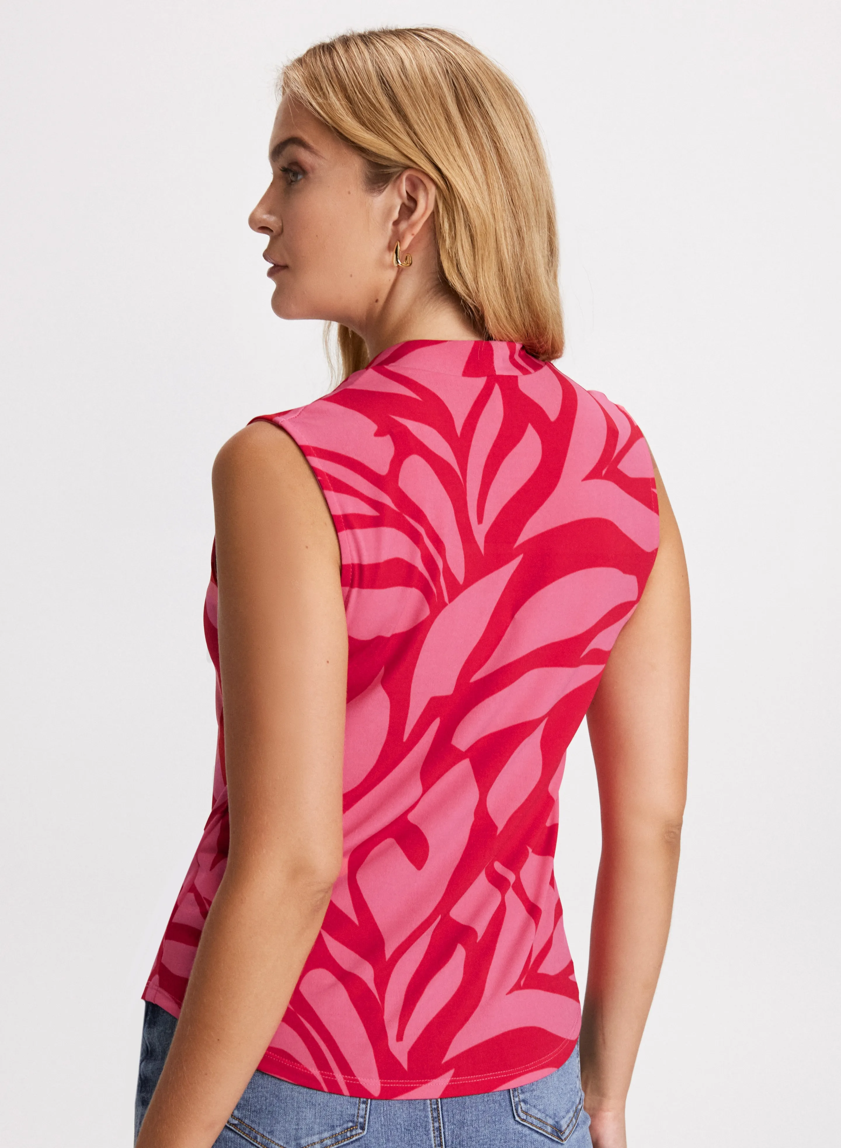 Sleeveless Leaf Print Top sold by Laura product image thumbnail 4