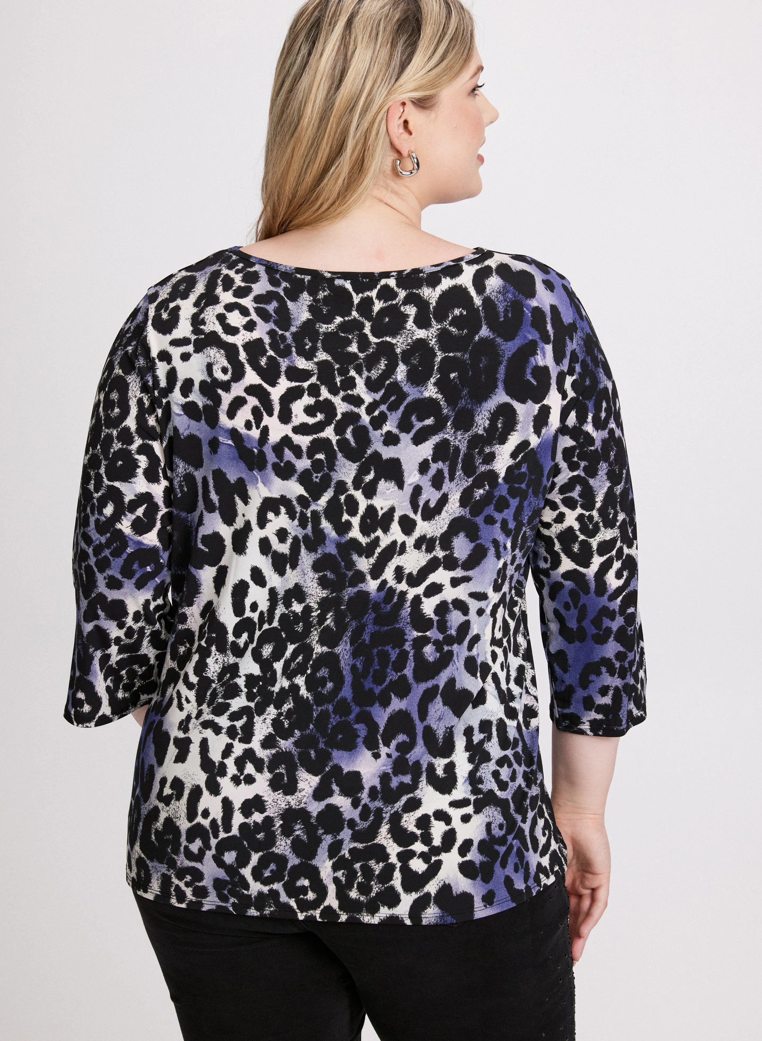 Animal Print Crew Neck Top sold by Laura product image thumbnail 3