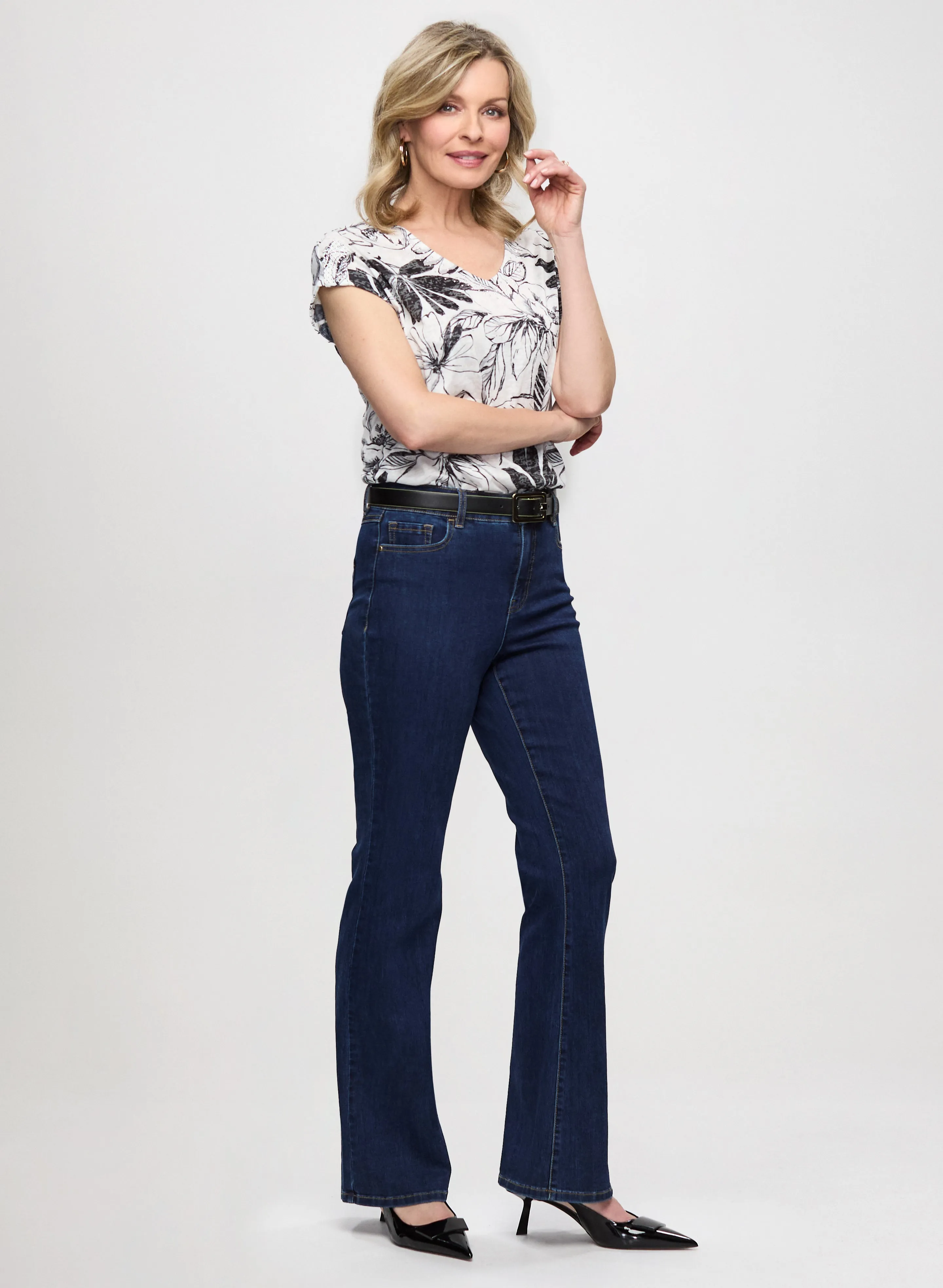 Floral Print V-Neck Tee & Bootcut Jeans sold by Laura