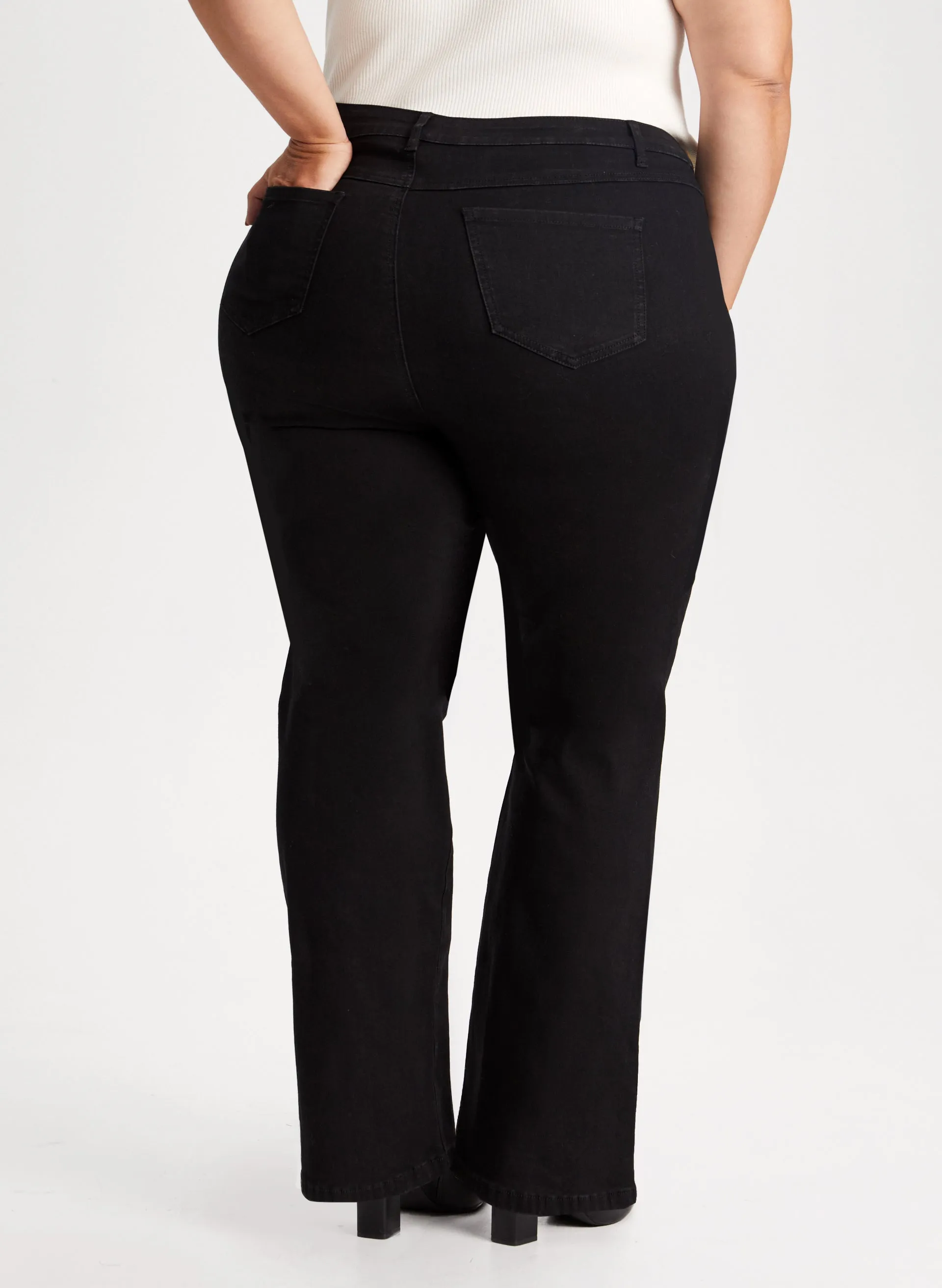 City Stroll sold by Laura