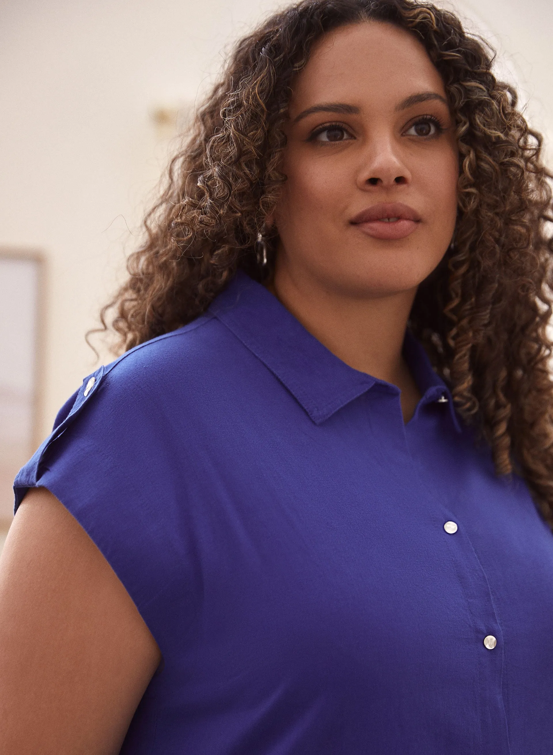 Cap Sleeve Linen-Blend Blouse sold by Laura product image thumbnail 2