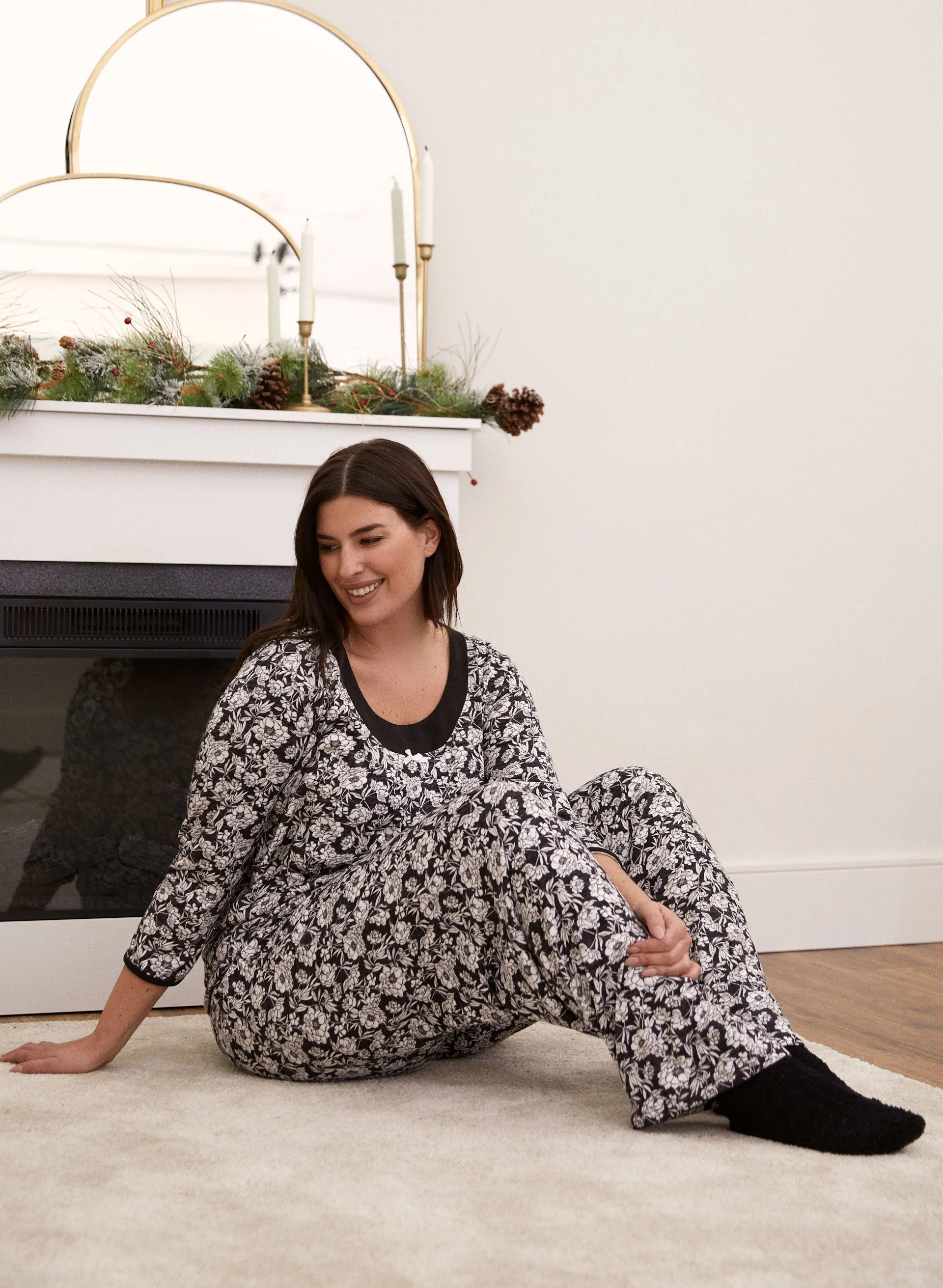 Floral Print Pyjama Set sold by Laura product image thumbnail 3