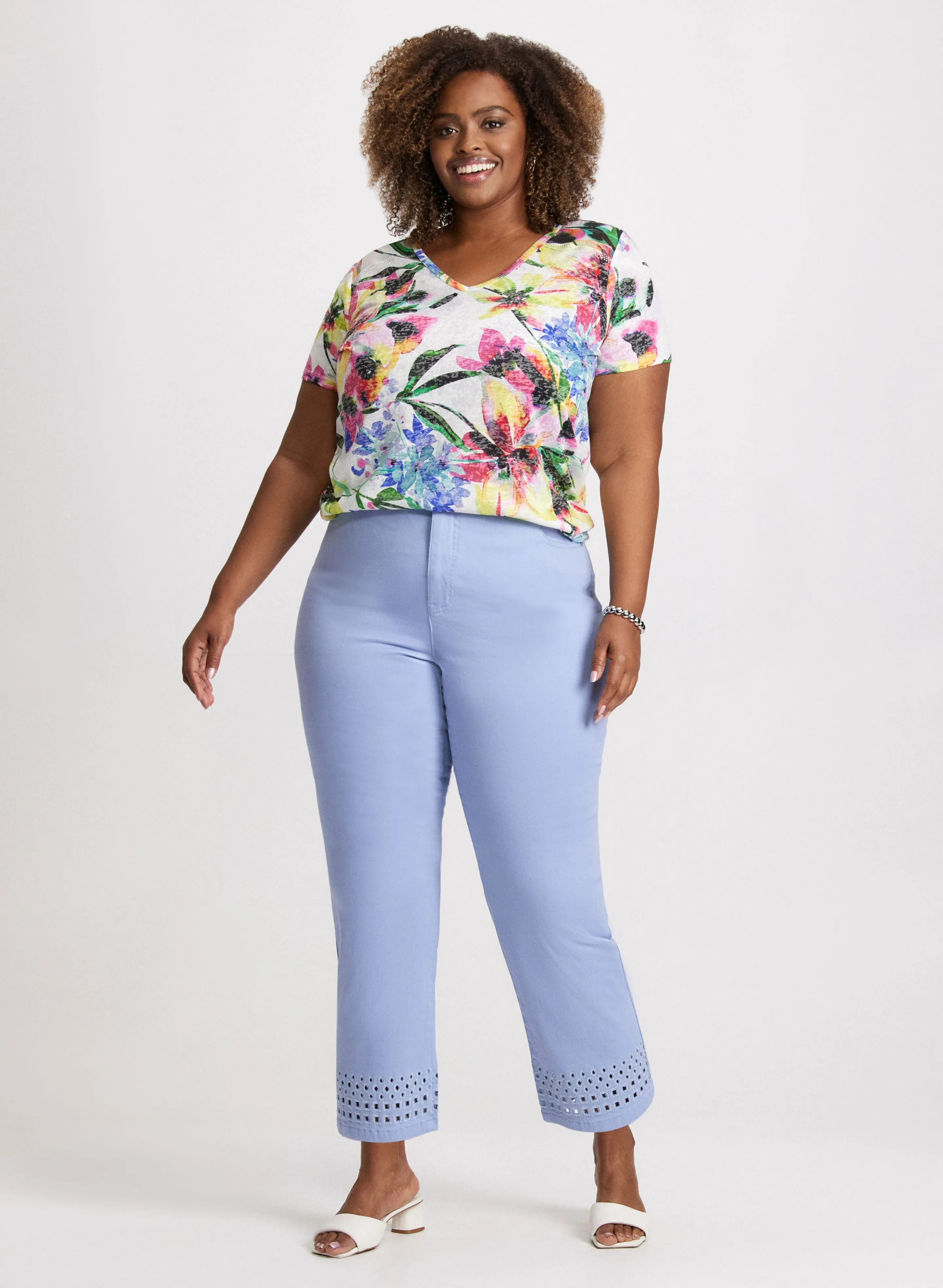 Floral Print Heathered T-Shirt & Straight Leg Denim Capris sold by Laura