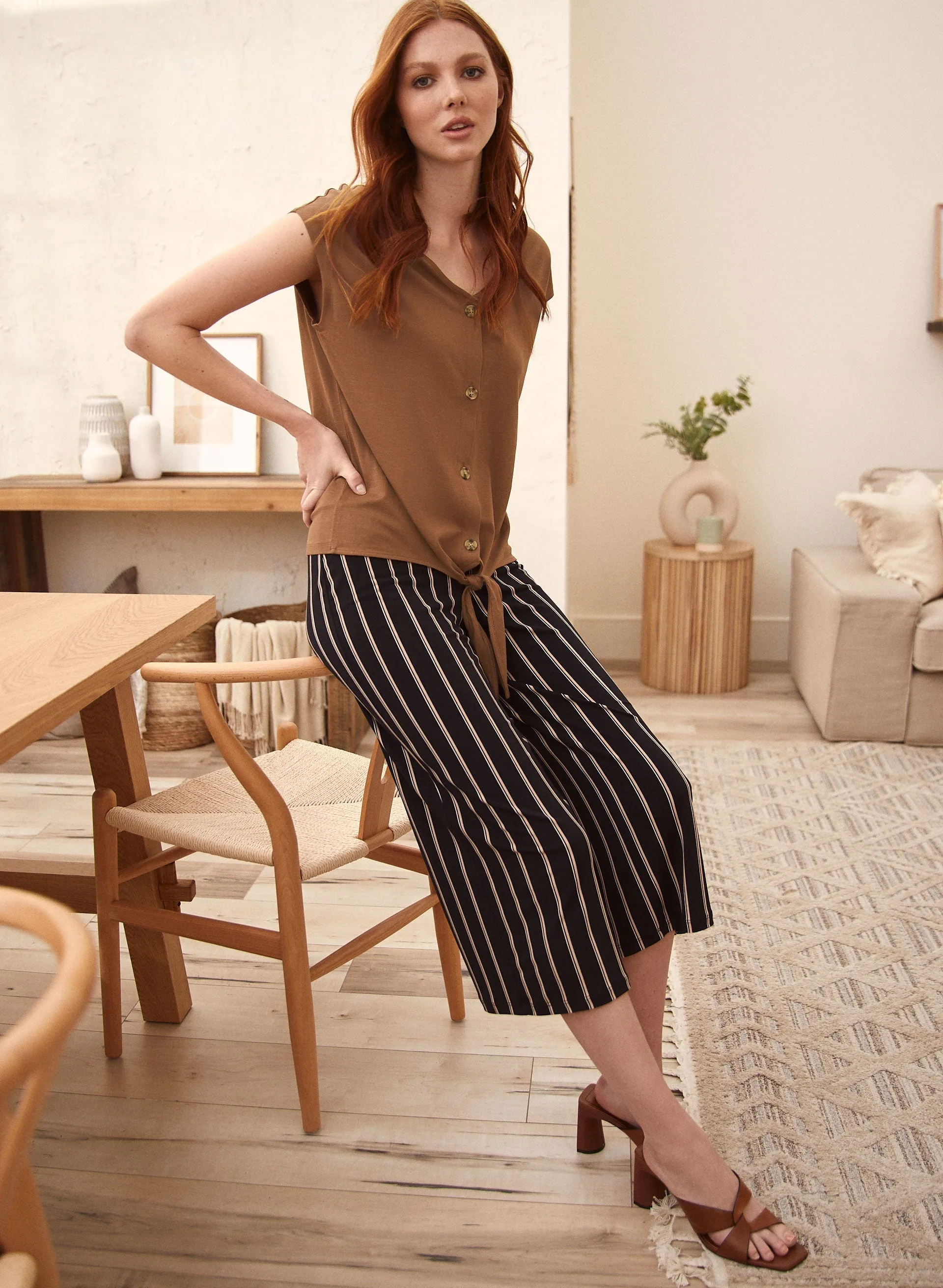 Front Tie Tee sold by Laura product image thumbnail 3