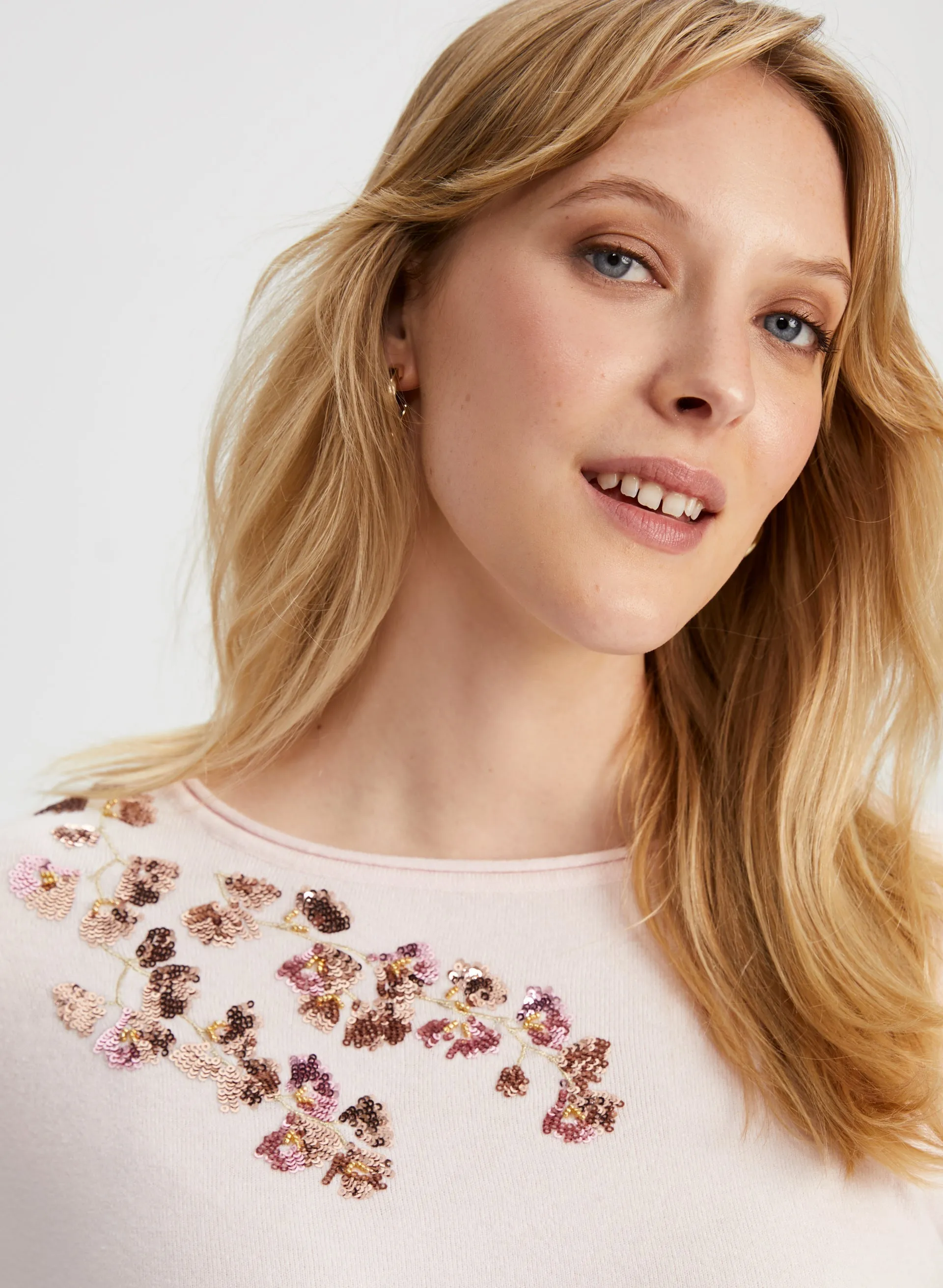 Sequin Floral Detail Sweater sold by Laura product image thumbnail 2