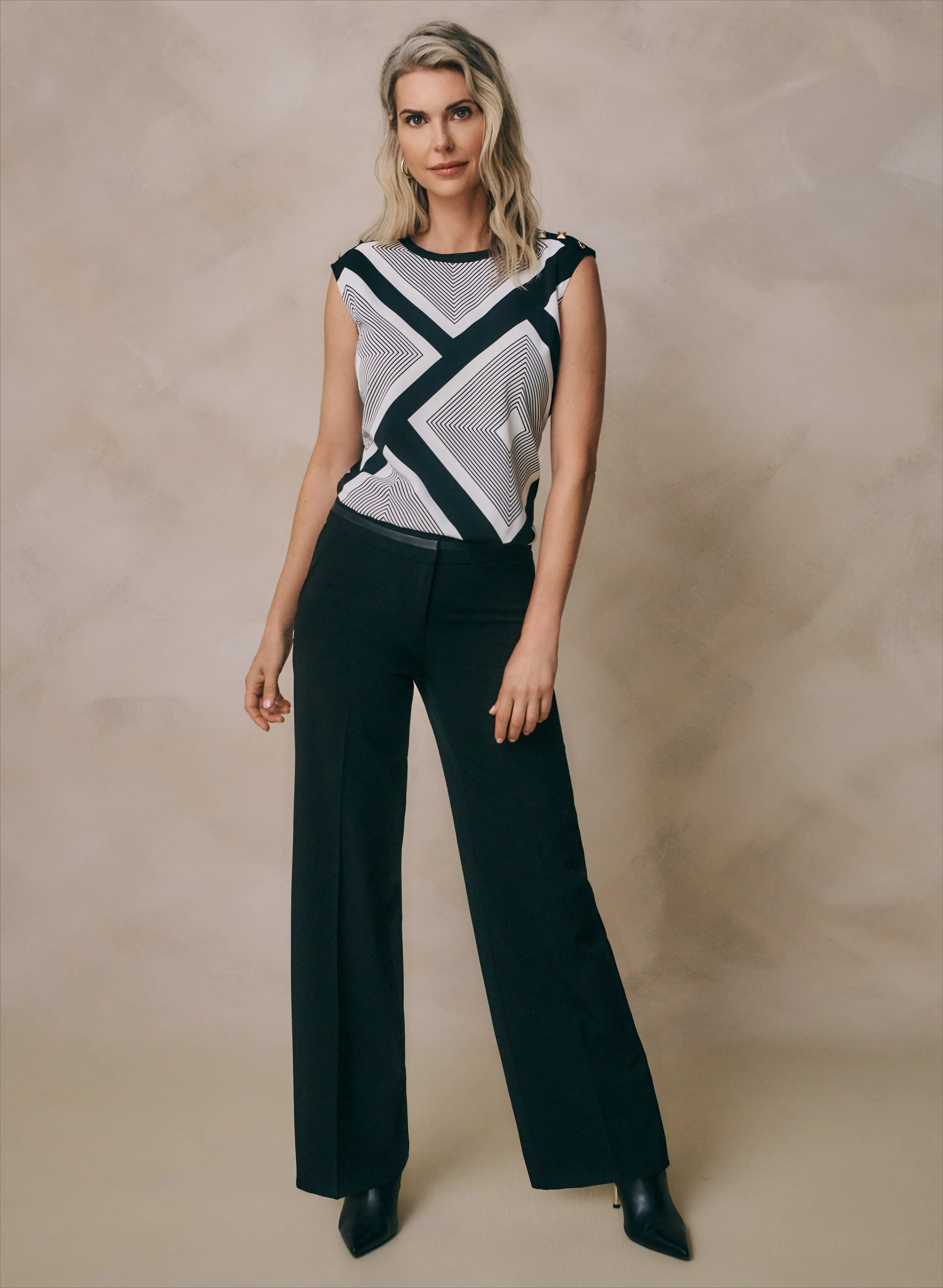 Olivia Wide – Petites sold by Laura