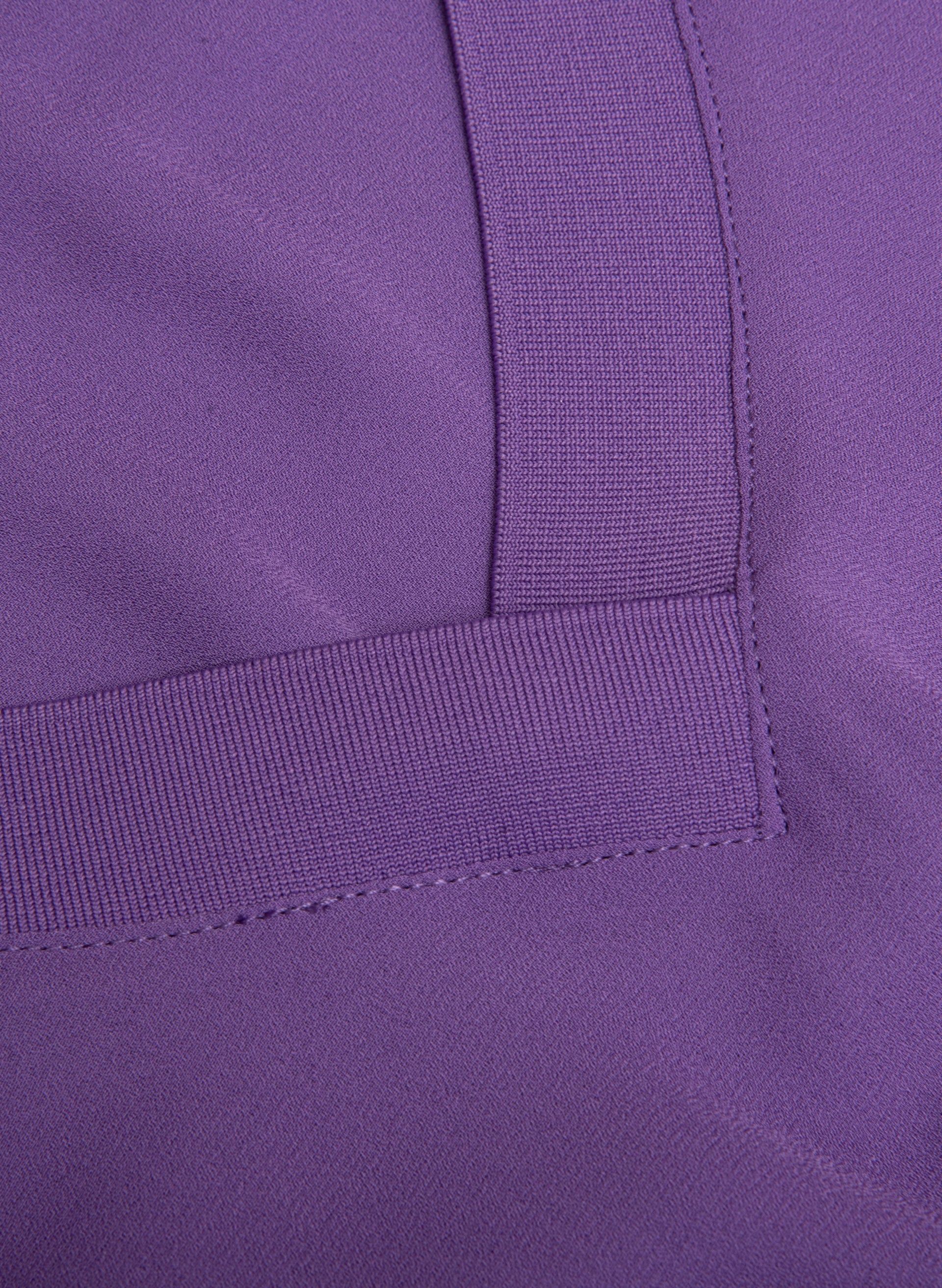 Sleeveless V-Neck Blouse sold by Laura product image thumbnail 5