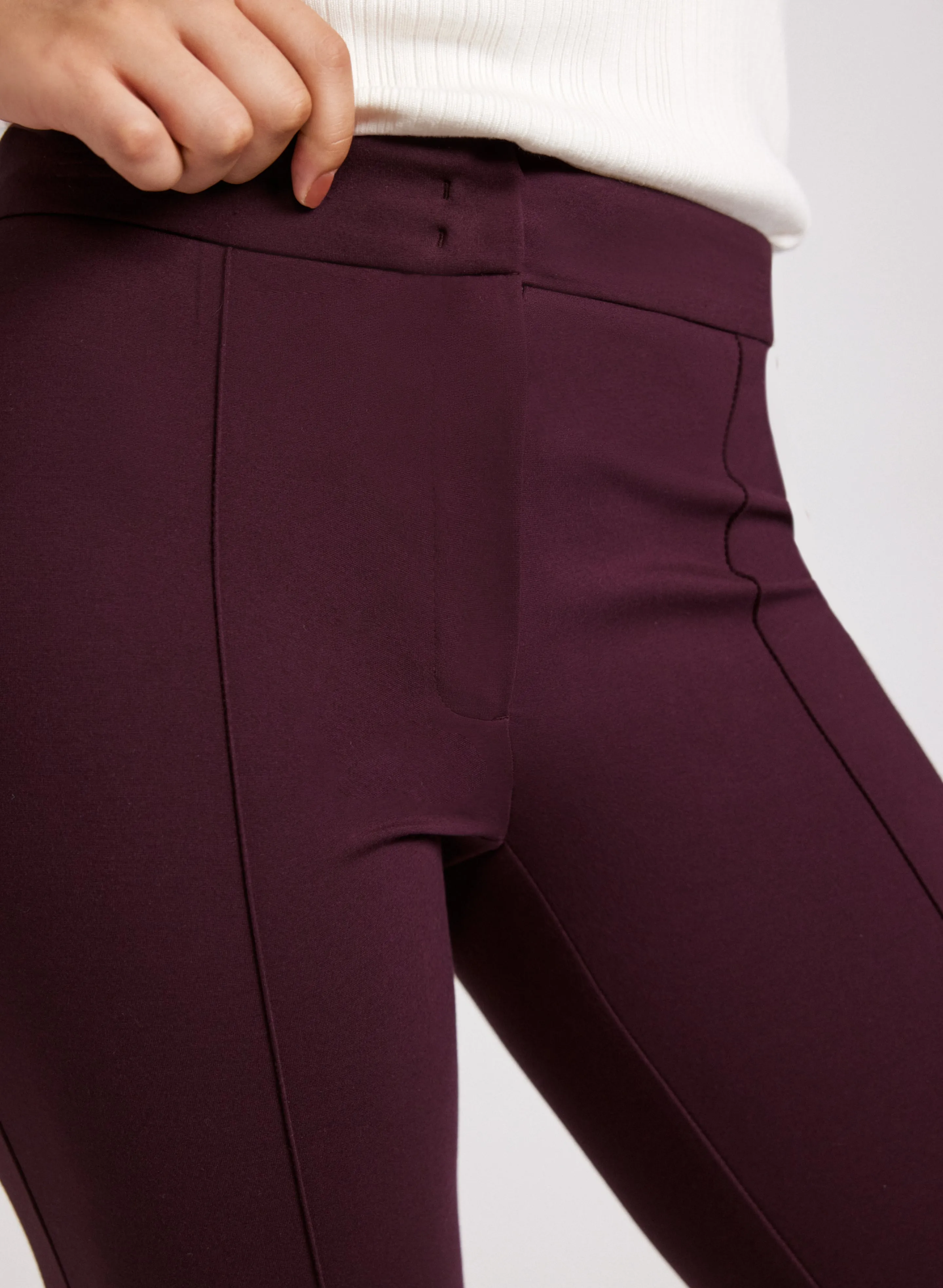 Emma Pintuck Detail Slim-Leg Pants – Regular sold by Laura product image thumbnail 5
