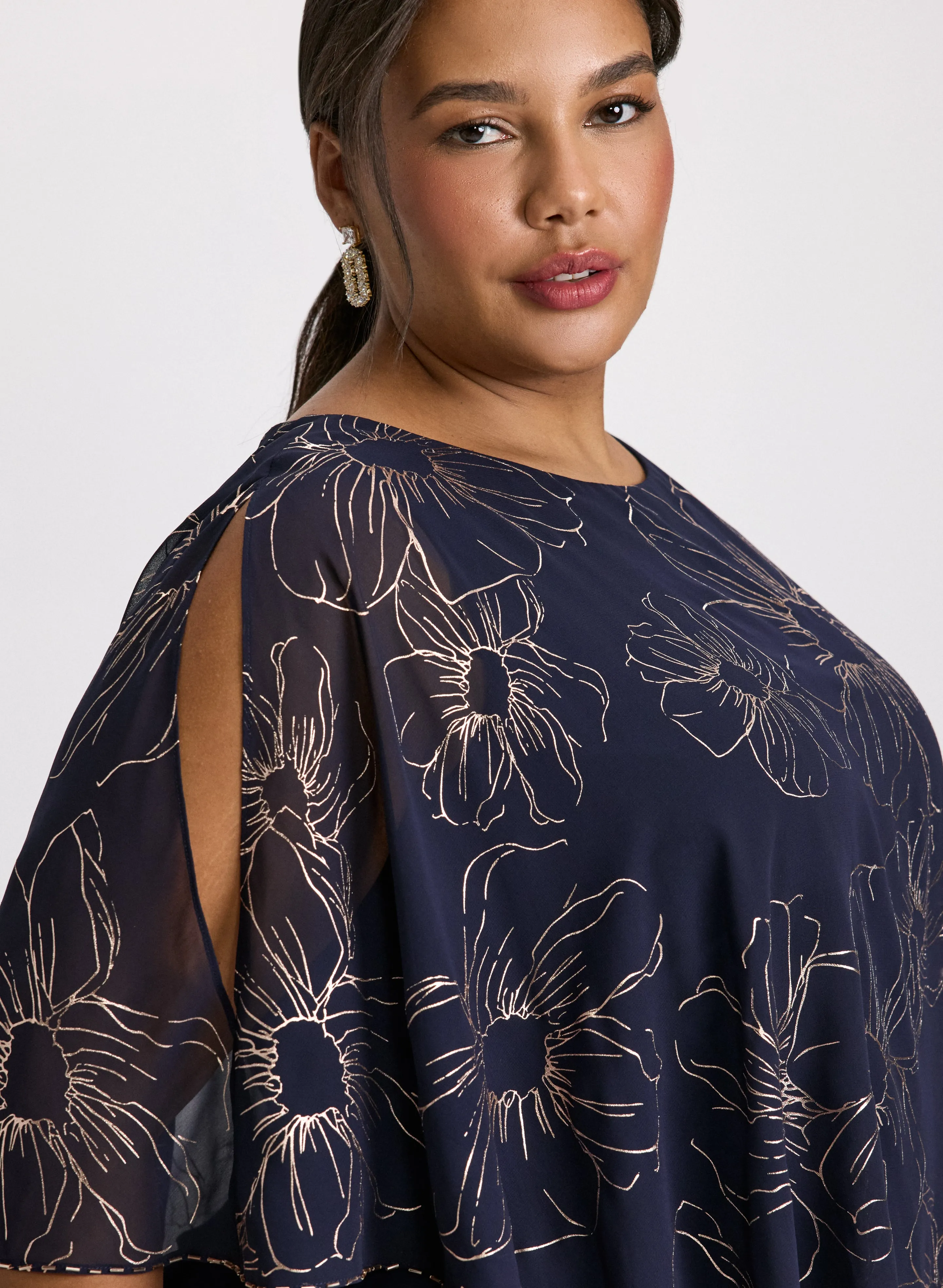 Capelet Effect Evening Dress sold by Laura product image thumbnail 5