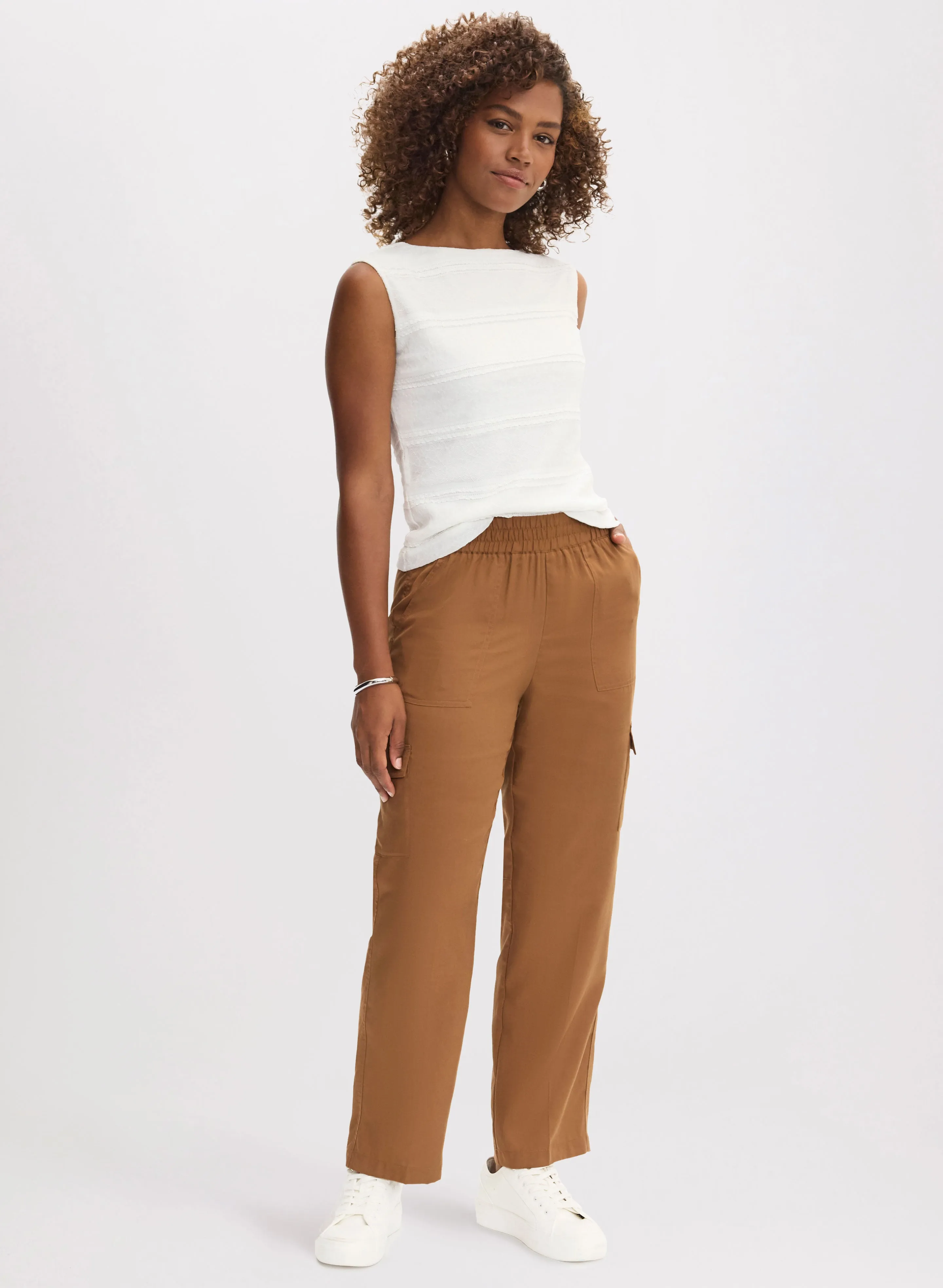 Sleeveless Lace Tank Top sold by Laura product image thumbnail 3