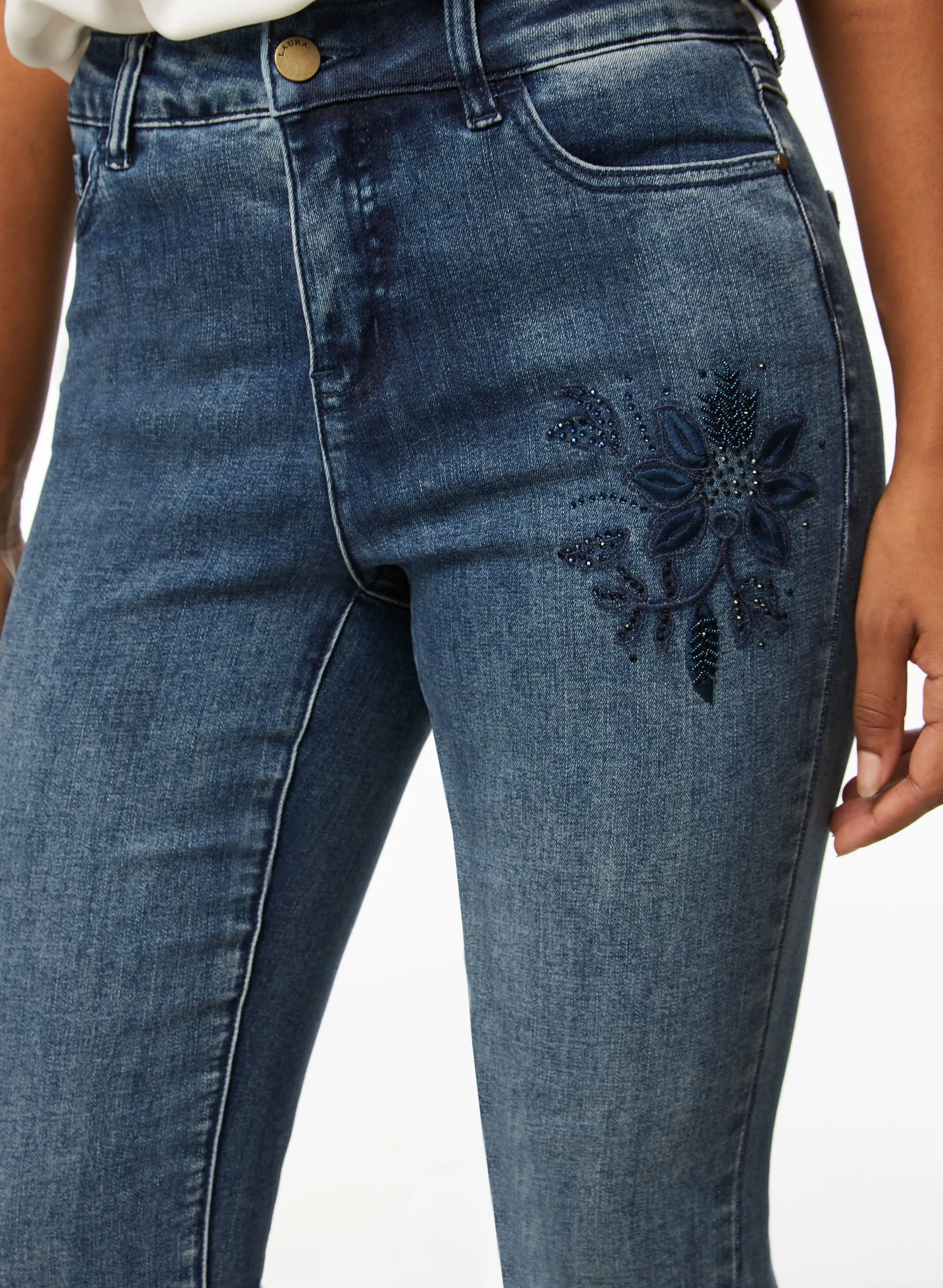 Floral Embroidery Slim Leg Jeans sold by Laura product image thumbnail 2
