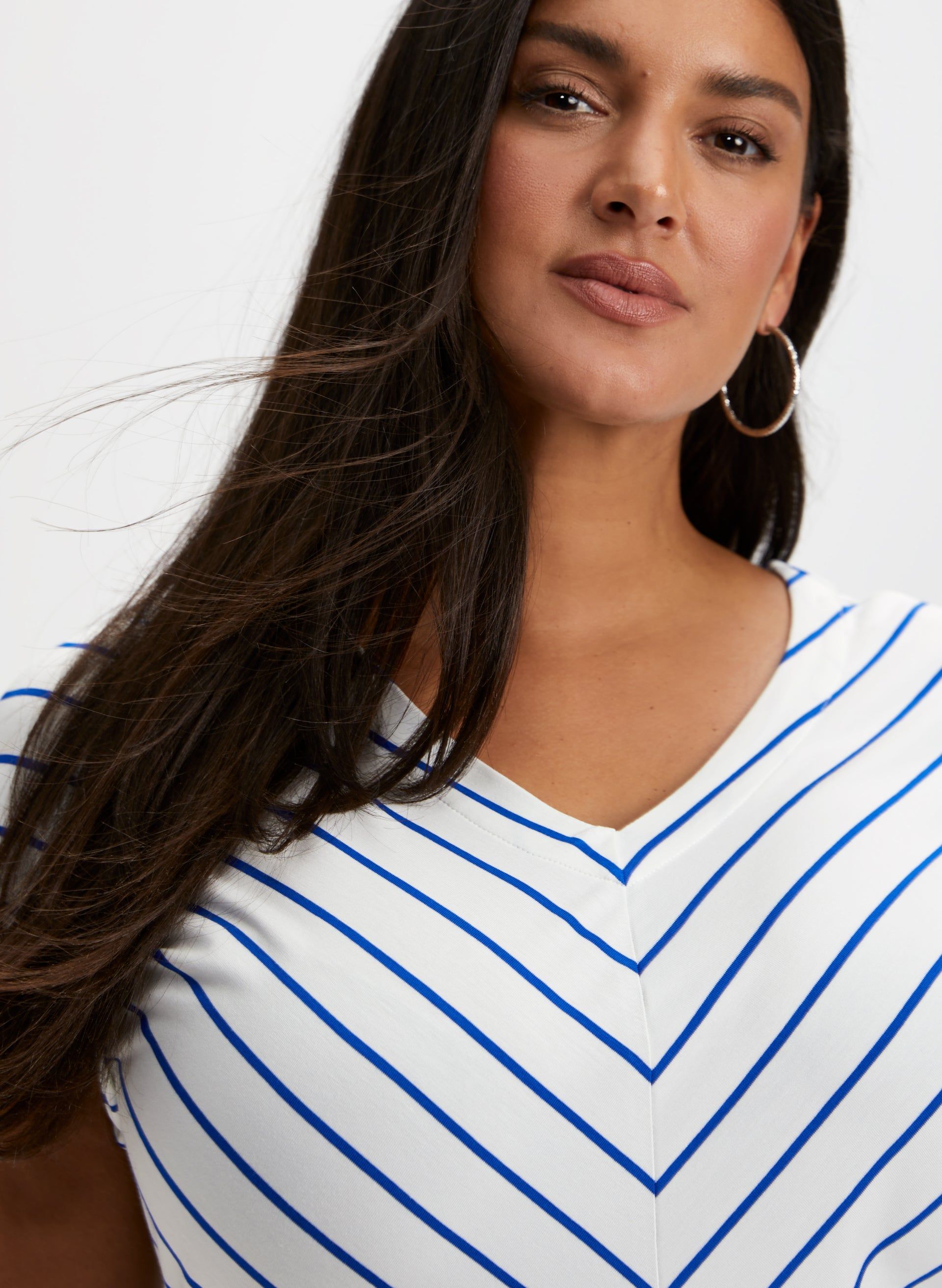 V-Neck Stripe Print Top sold by Laura product image thumbnail 3
