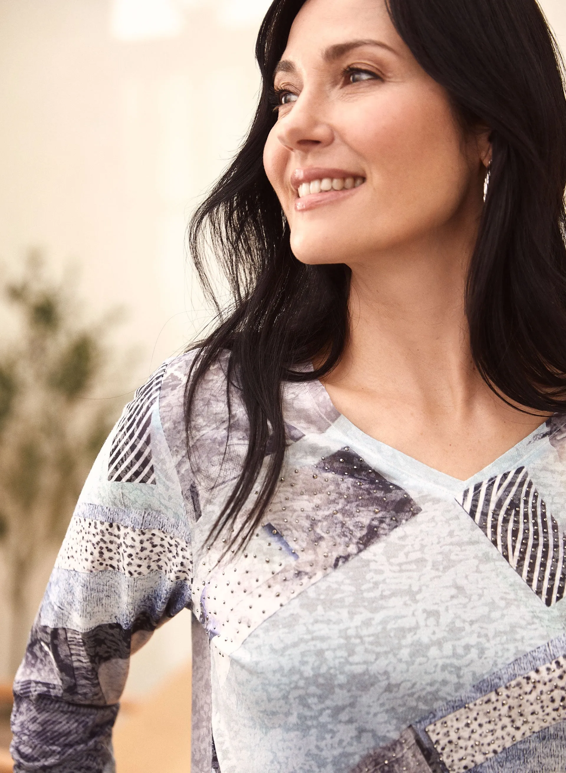 Abstract Geometric Print Burnout Tee sold by Laura product image thumbnail 2