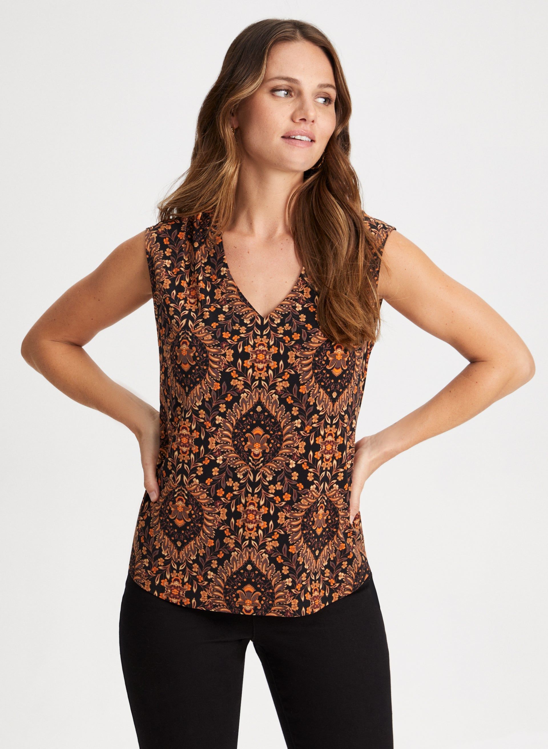 Medallion Motif Sleeveless Top sold by Laura product image thumbnail 5