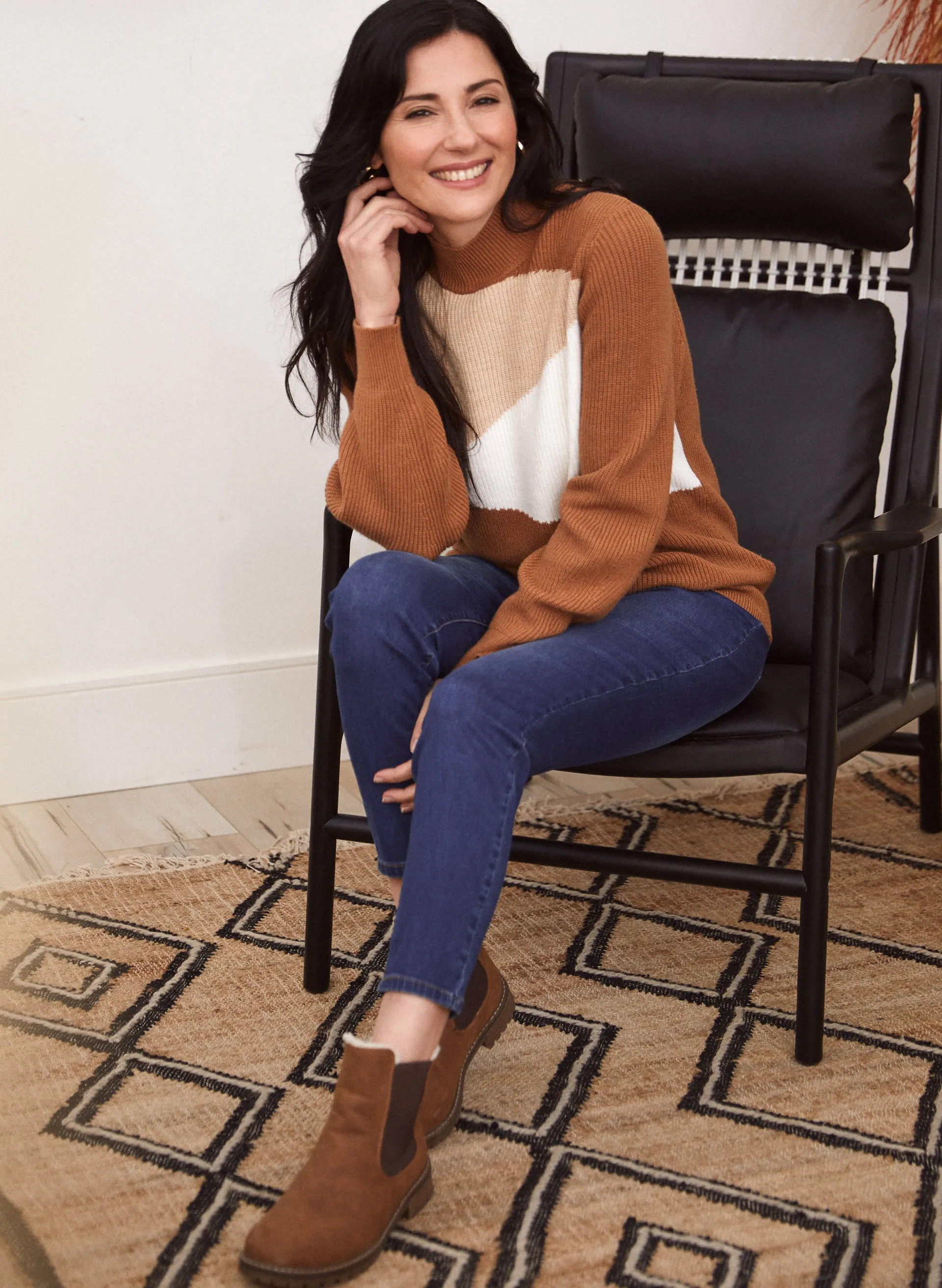 Colour Block Sweater sold by Laura product image thumbnail 3