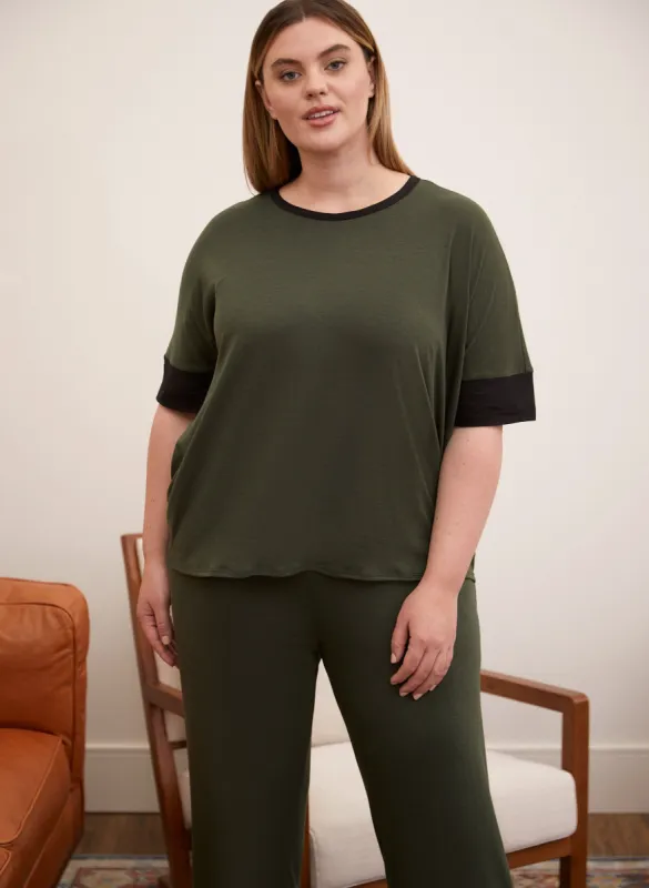 Contrast Detail Pyjama Set sold by Laura