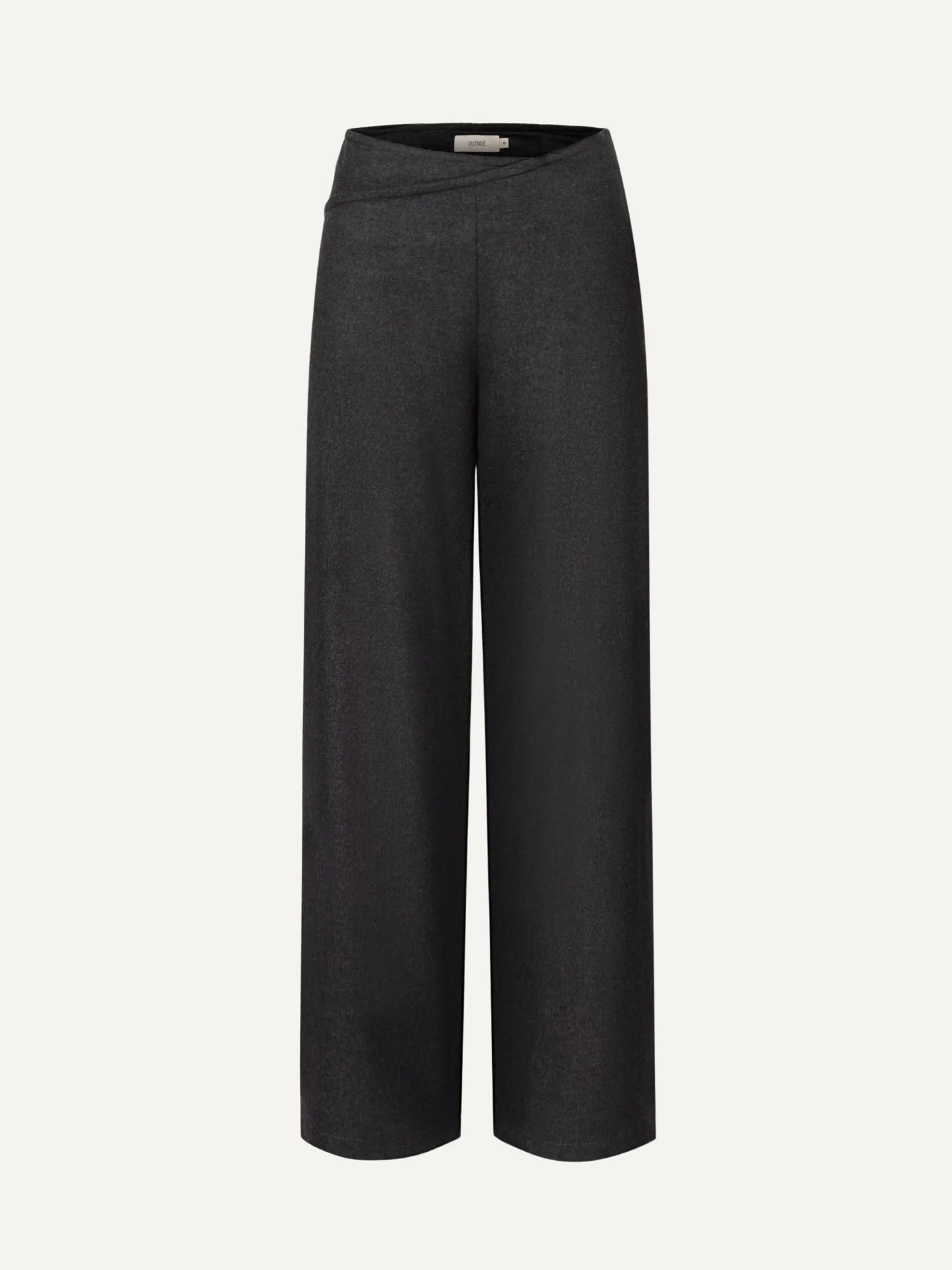 Lyra Pants Graphite sold by Duende