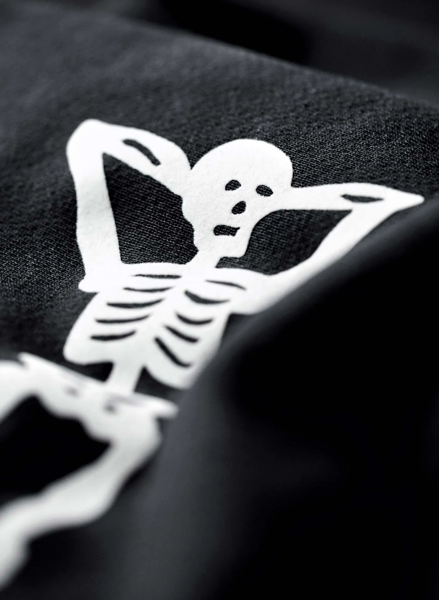 the "relax" wakefield hoodie sold by Imogene + Willie product image thumbnail 3