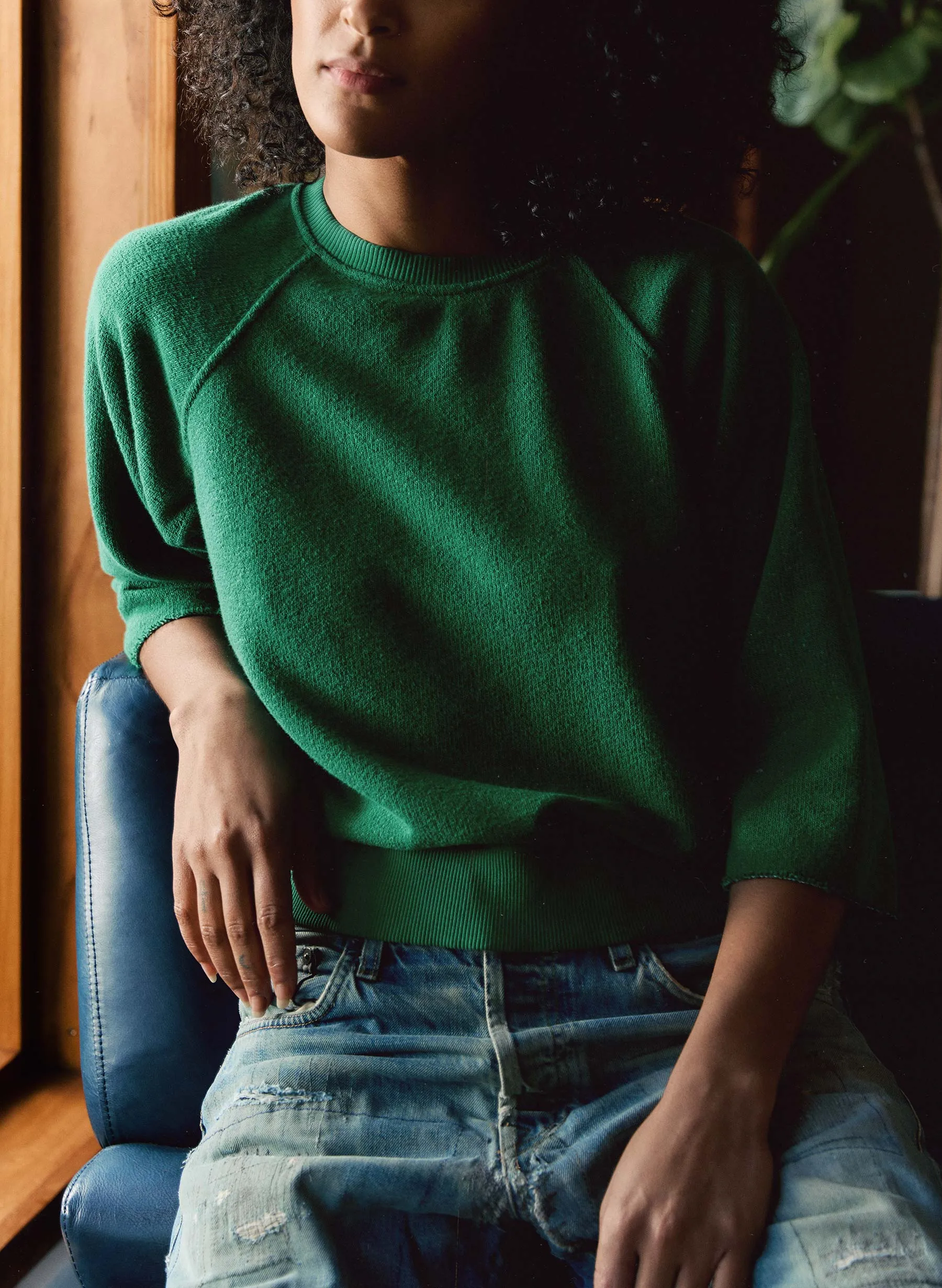 the cut sleeve sweatshirt in fern sold by Imogene + Willie product image thumbnail 3