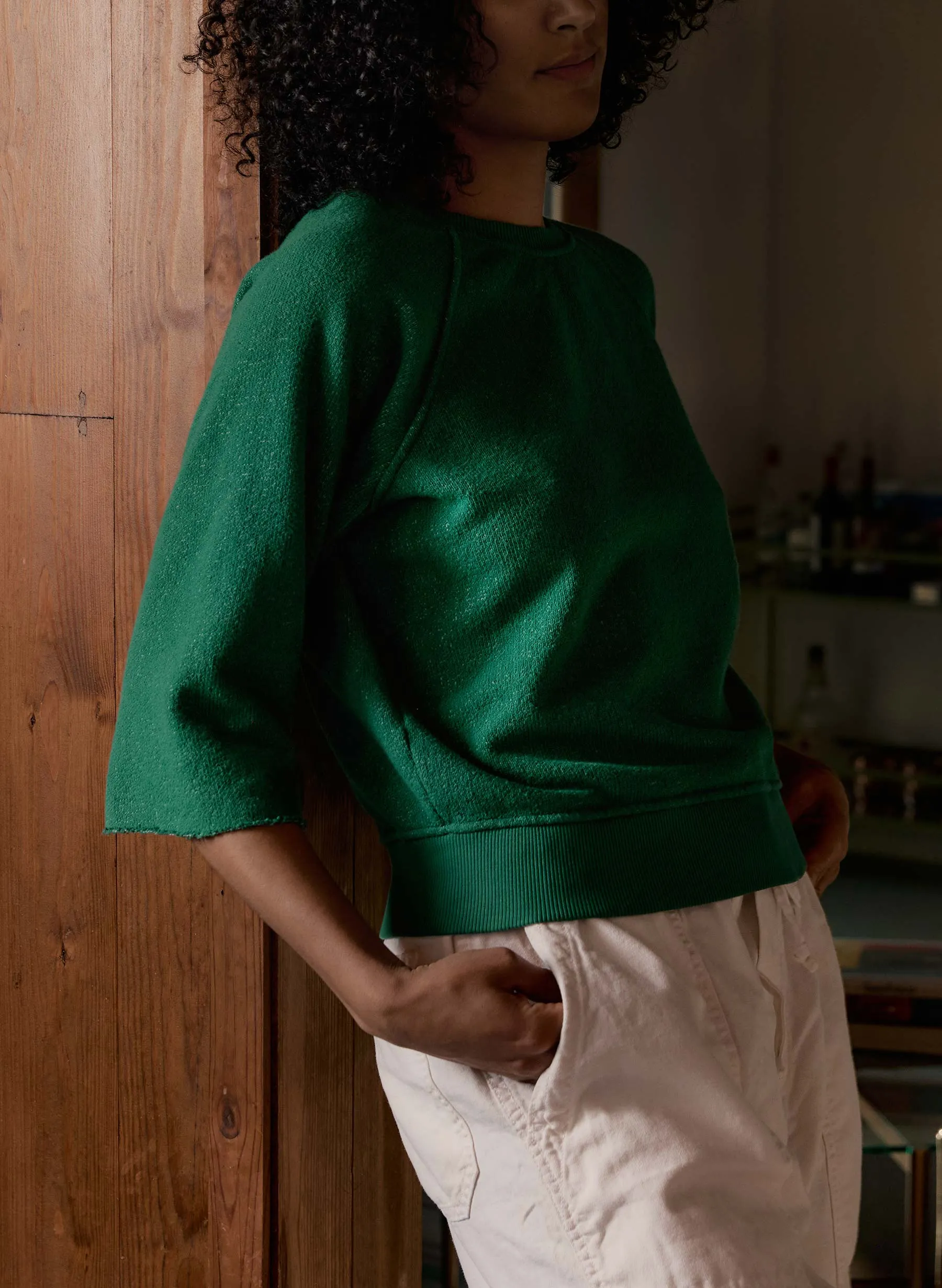 the cut sleeve sweatshirt in fern sold by Imogene + Willie product image thumbnail 4