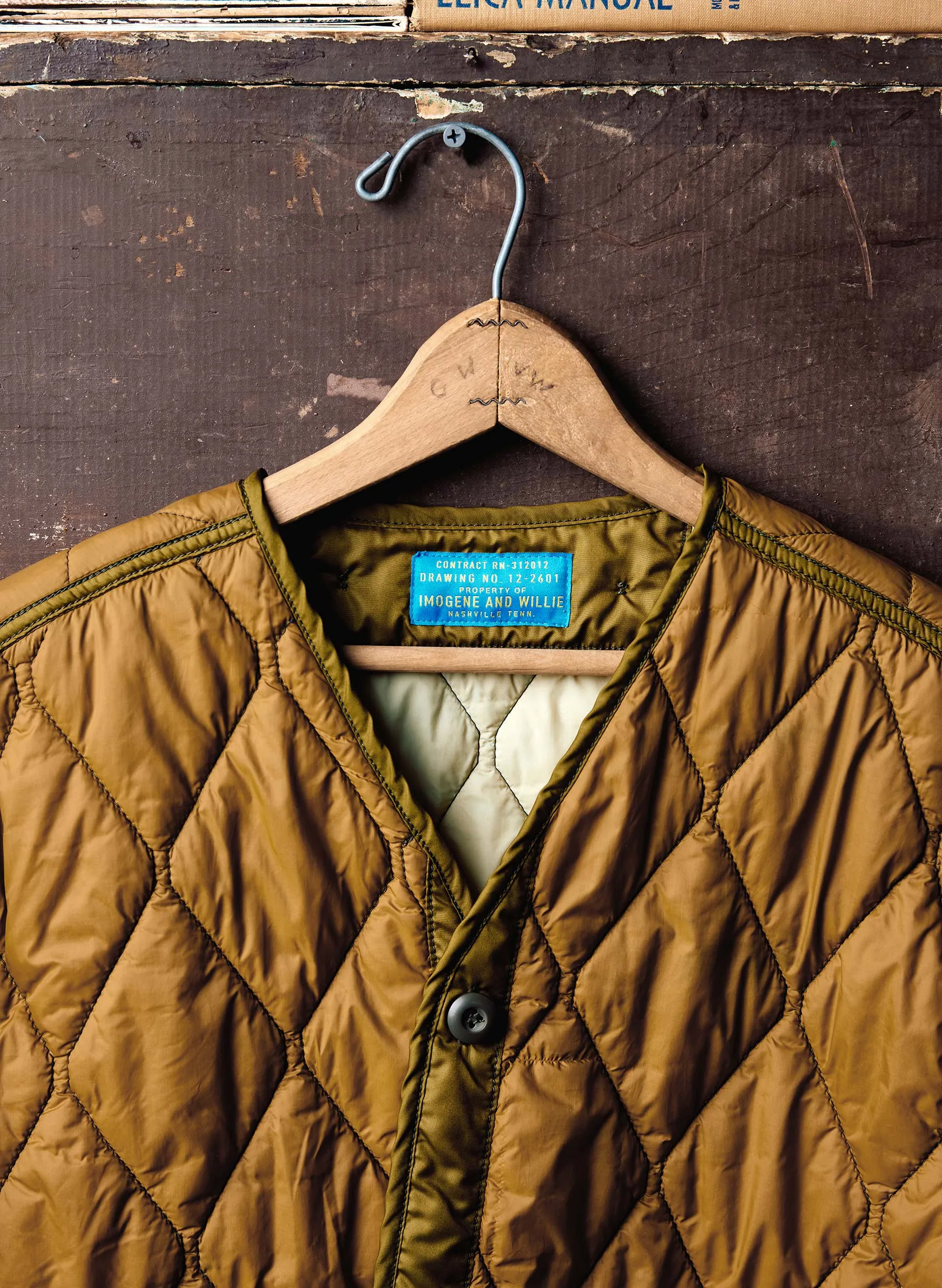 the quilted liner jacket sold by Imogene + Willie product image thumbnail 2