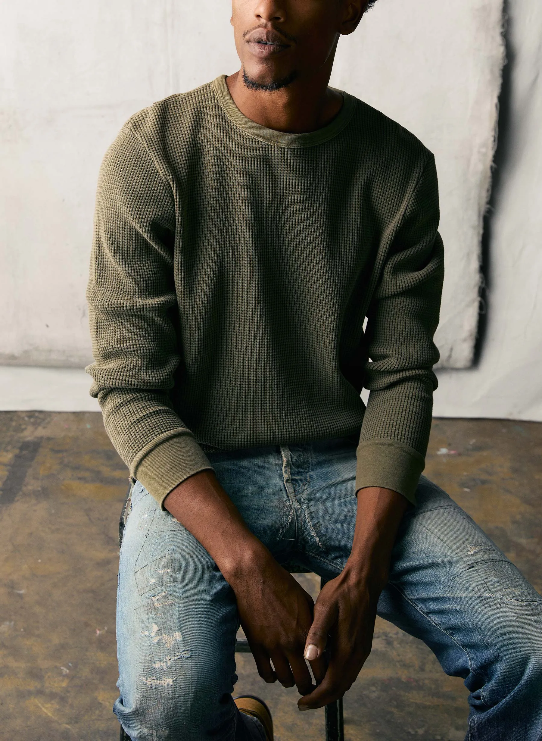 the long sleeve thermal crew in olive sold by Imogene + Willie product image thumbnail 3