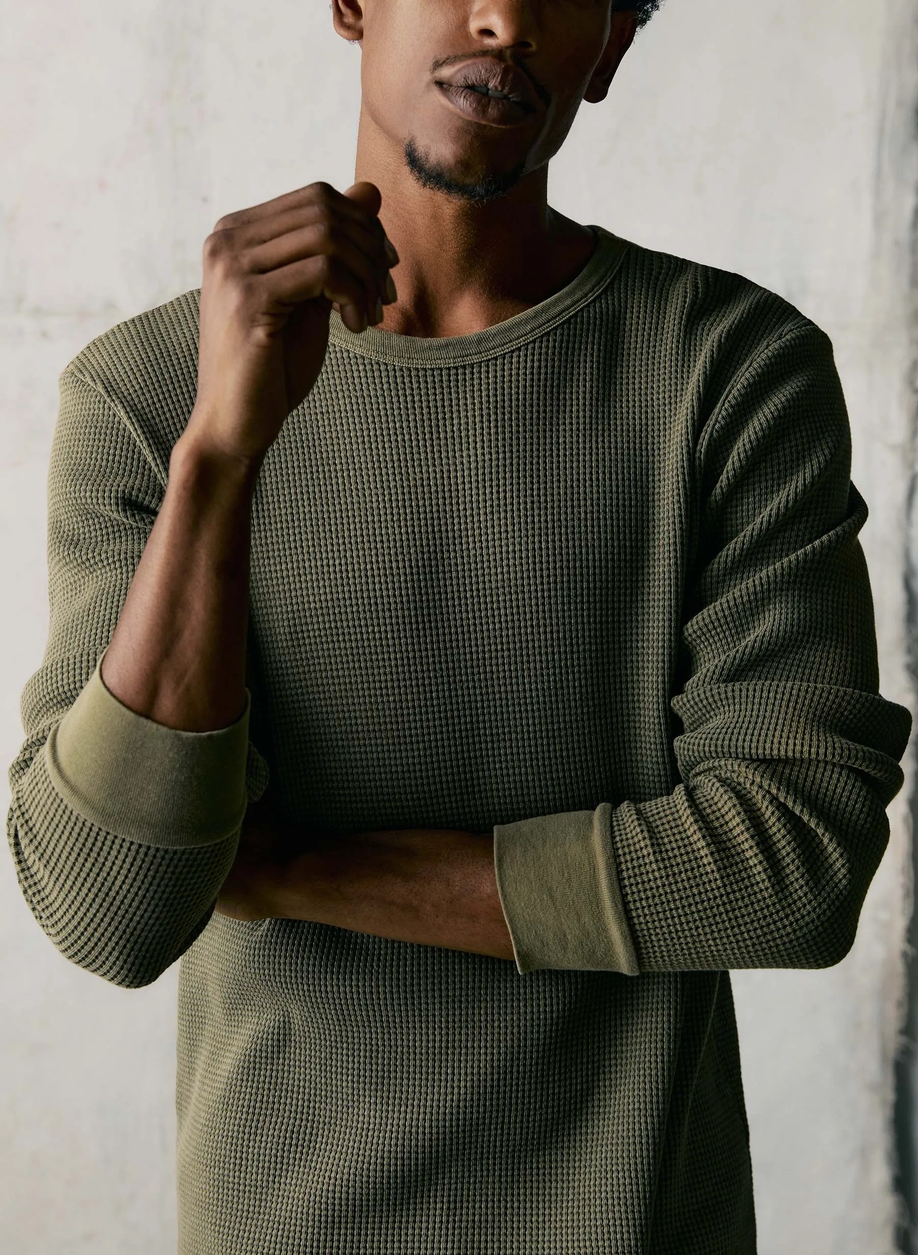 the long sleeve thermal crew in olive sold by Imogene + Willie product image thumbnail 2