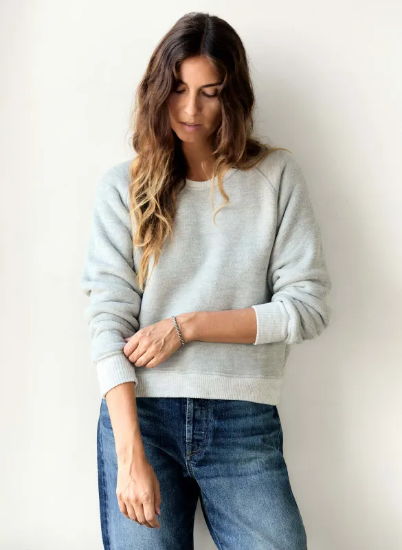 lana raglan sweatshirt in heather sold by Imogene + Willie